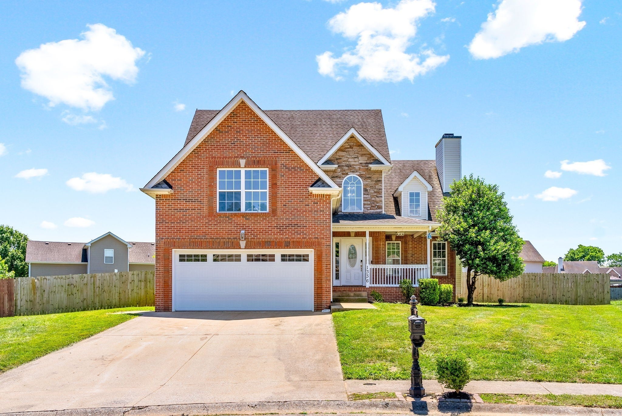 Photo of Listing #2907693