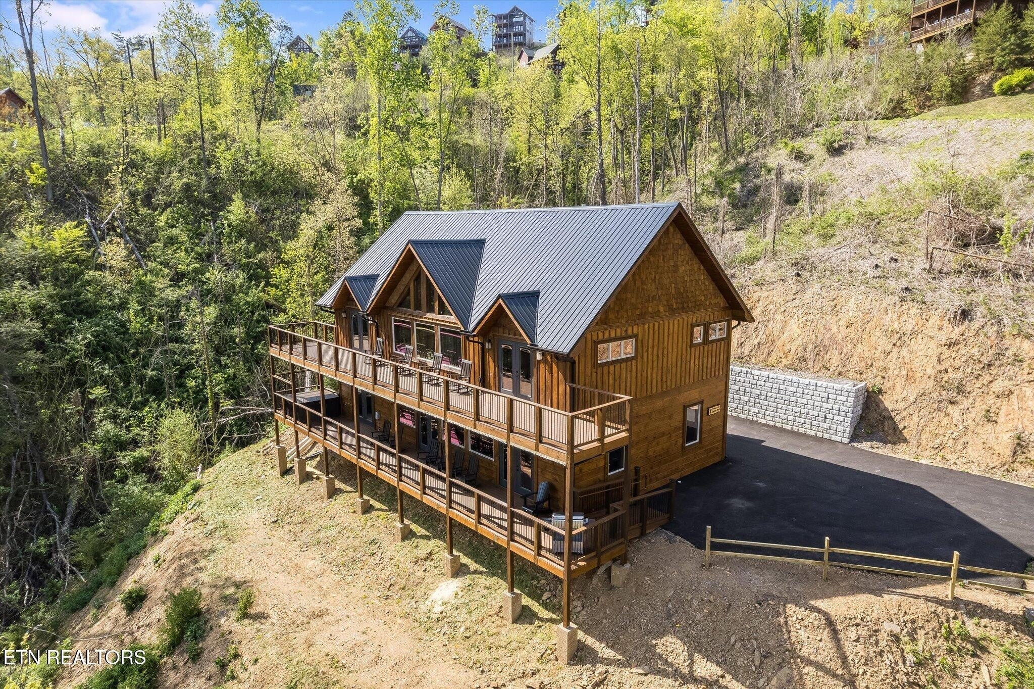 Photo of Listing #2907699