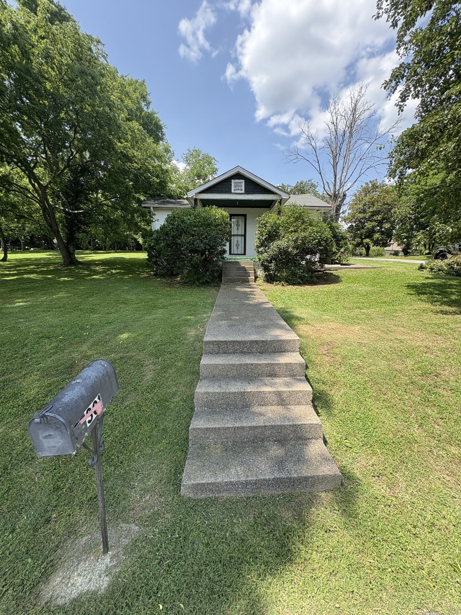 Photo of Listing #2907802