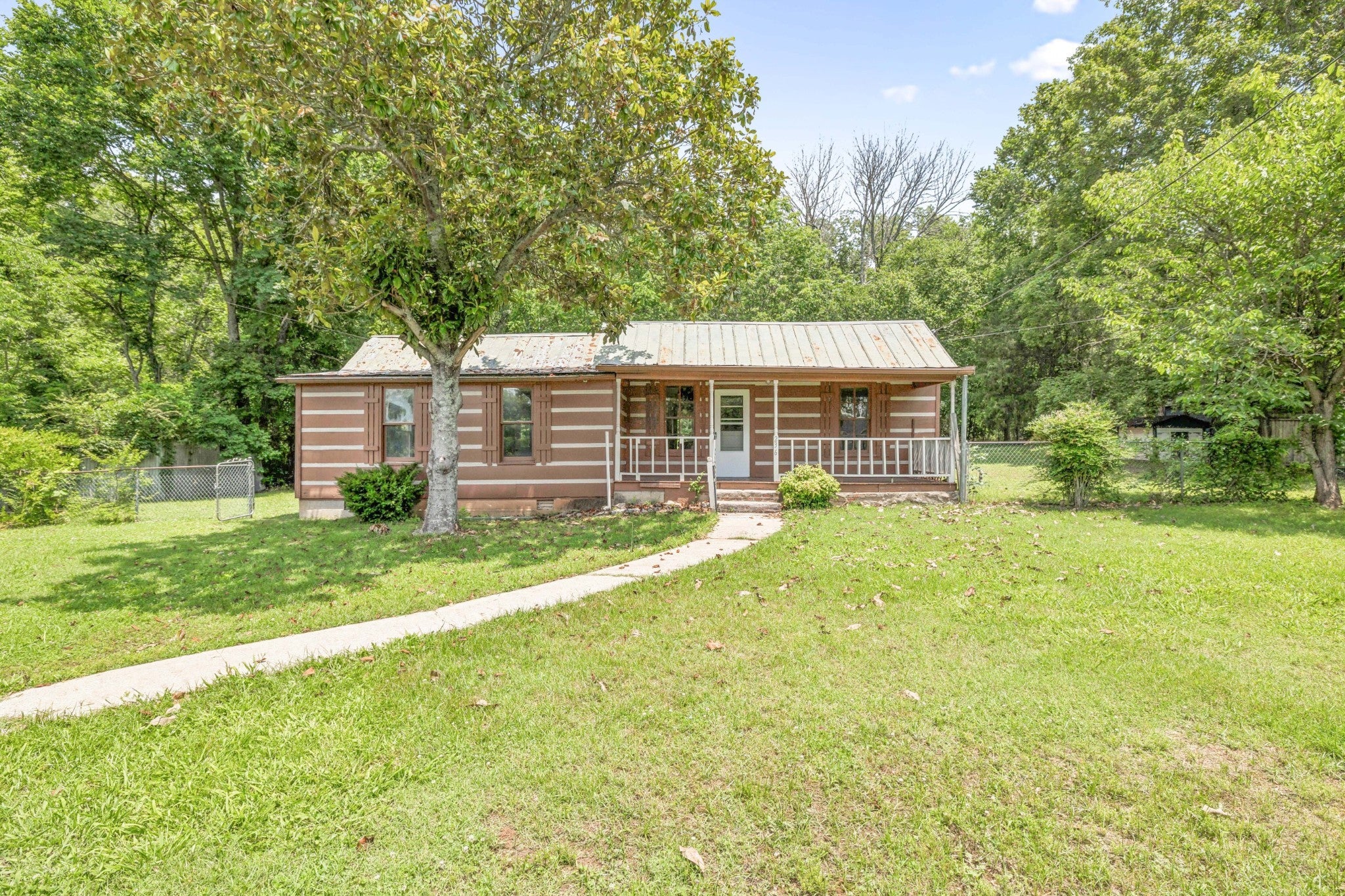 Photo of Listing #2907861
