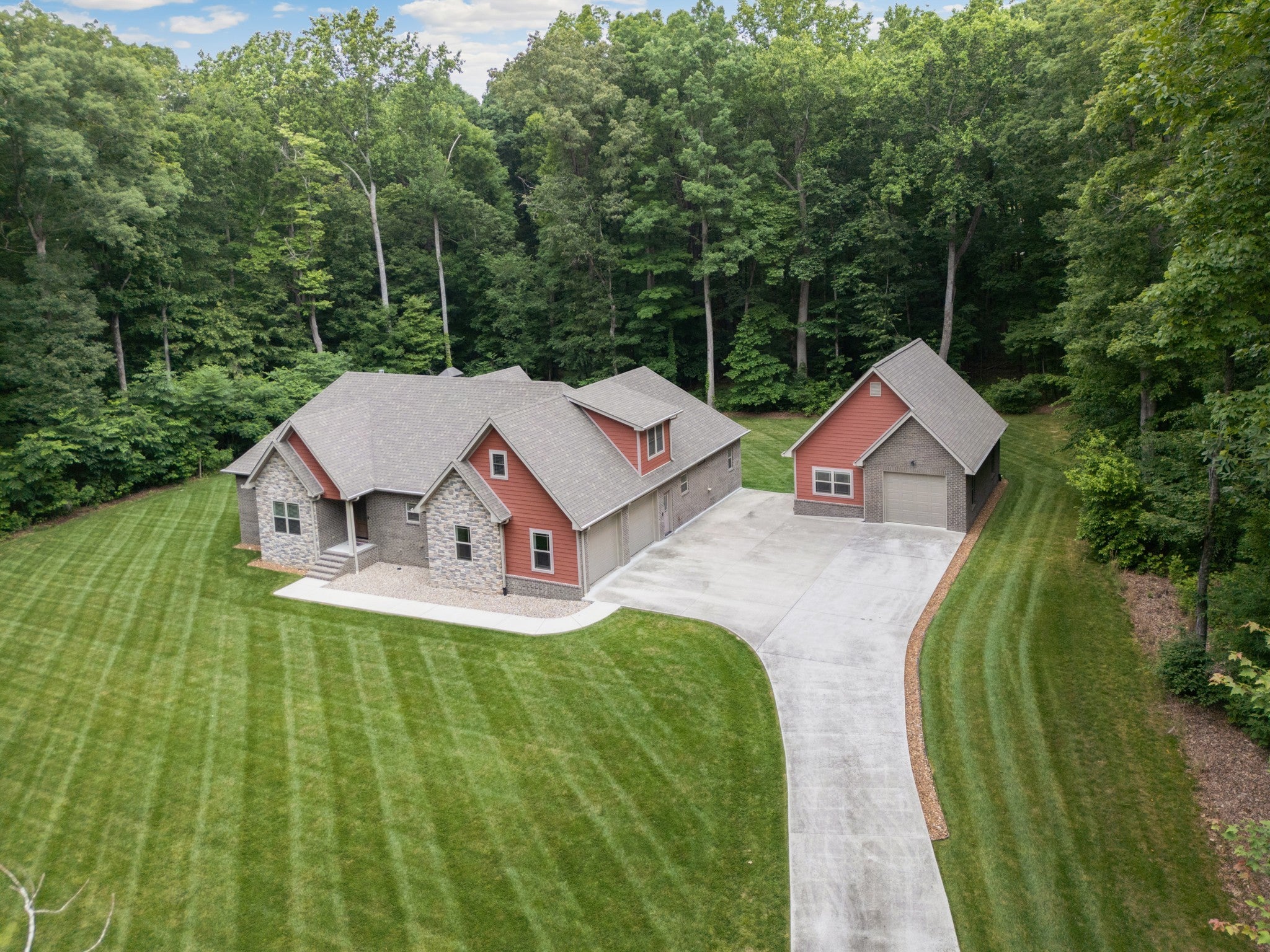 Photo of Listing #2907869