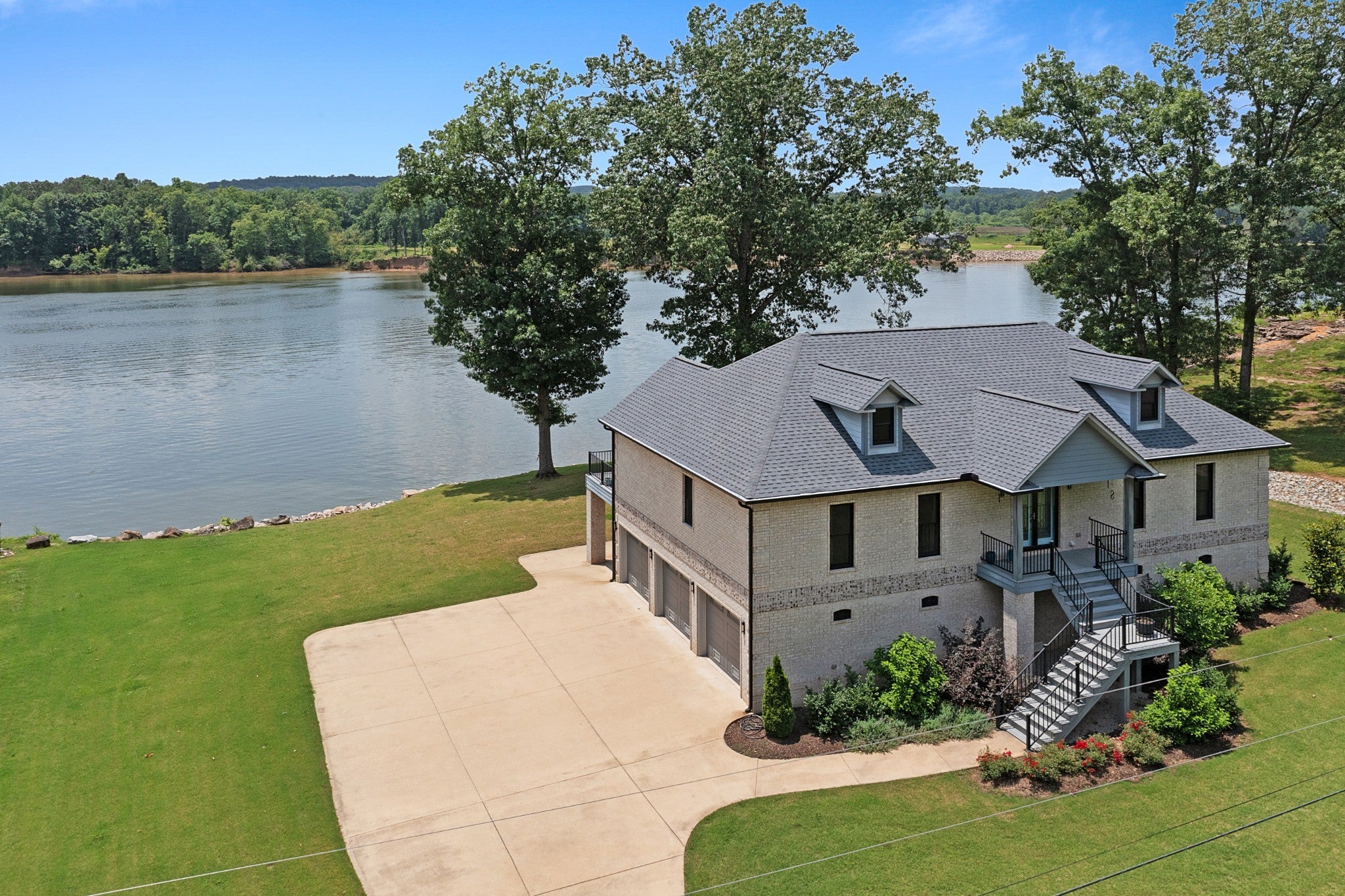 Photo of Listing #2907929