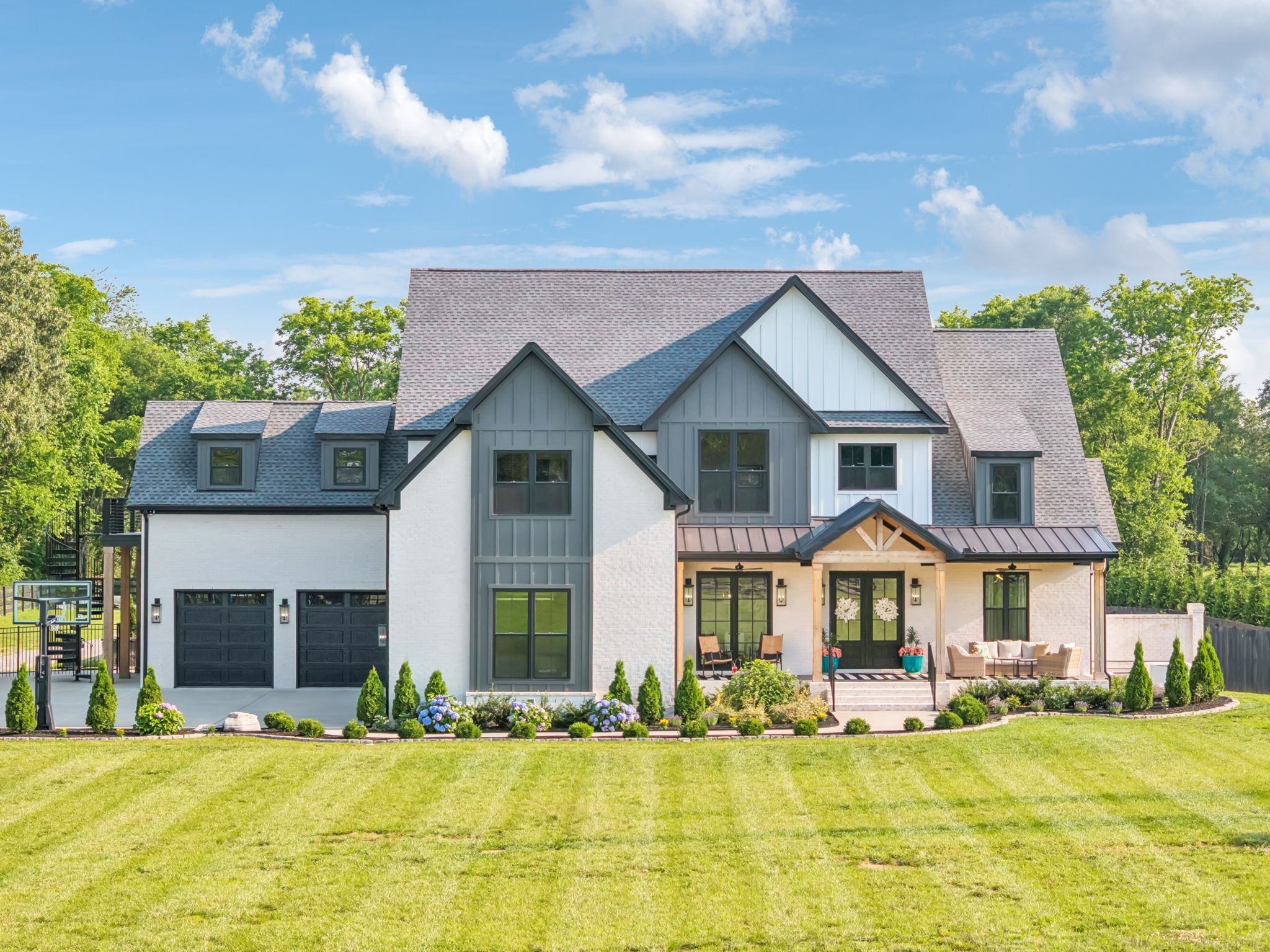 Photo of Listing #2908027