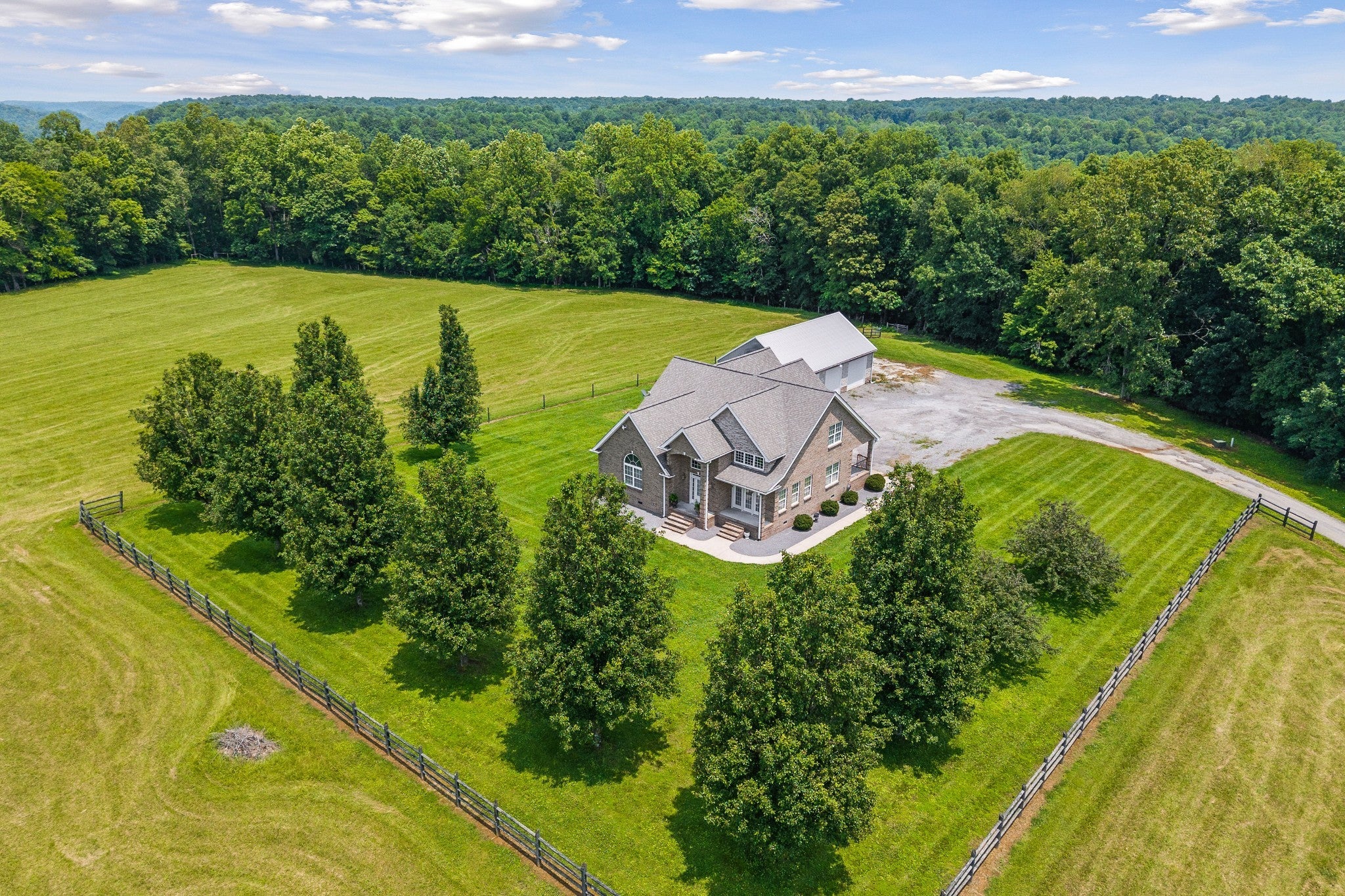 Photo of Listing #2908114