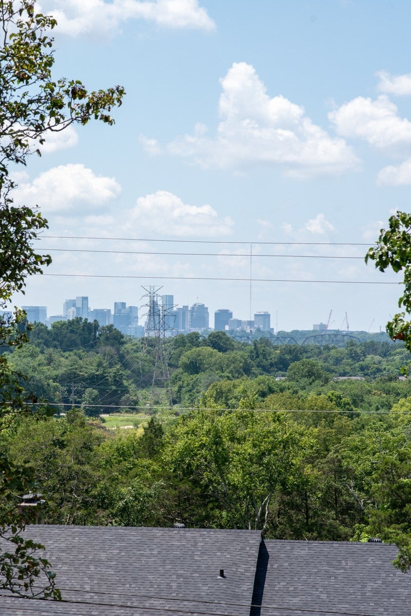 Photo of Listing #2908135