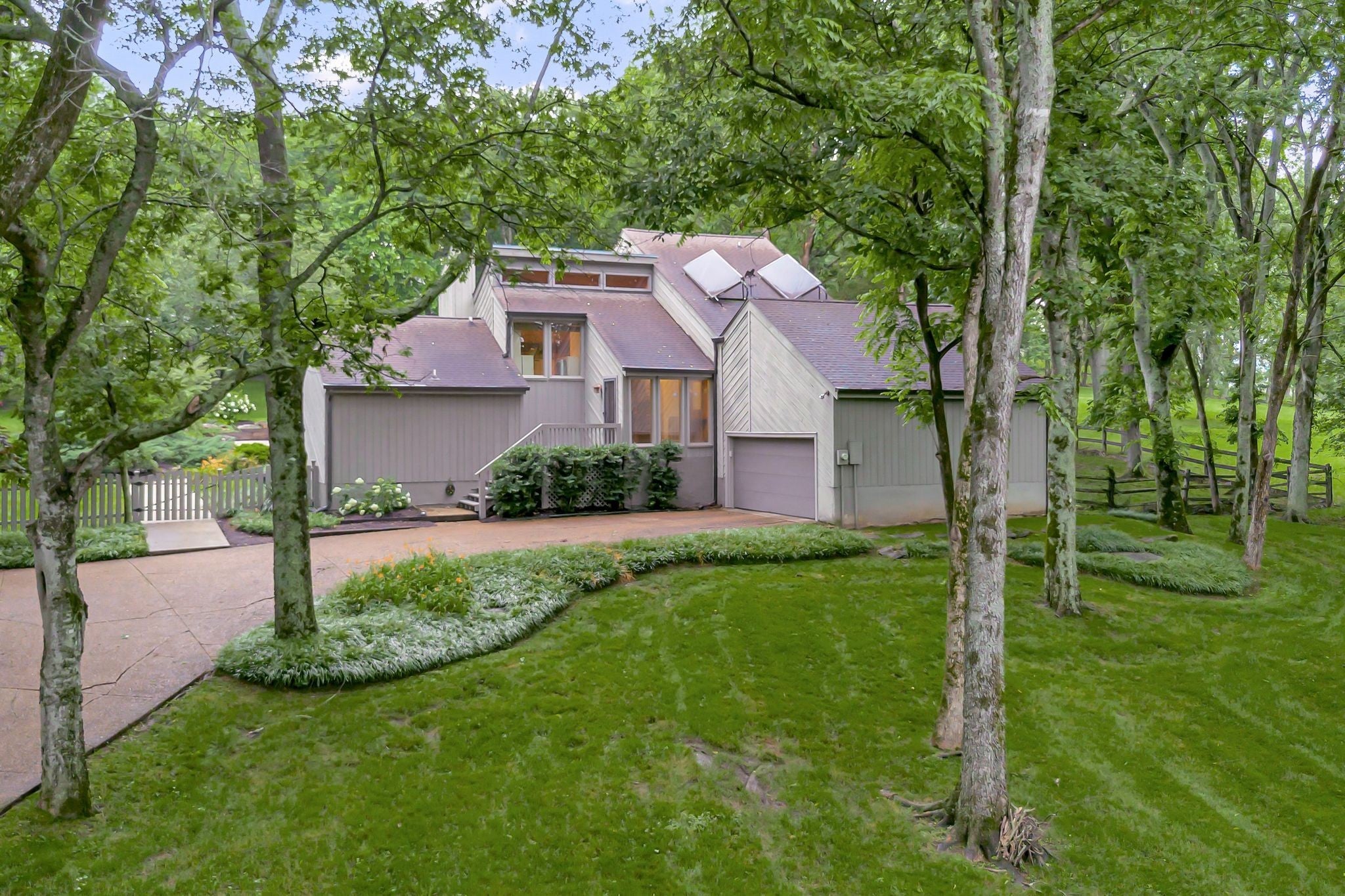 Photo of Listing #2908141