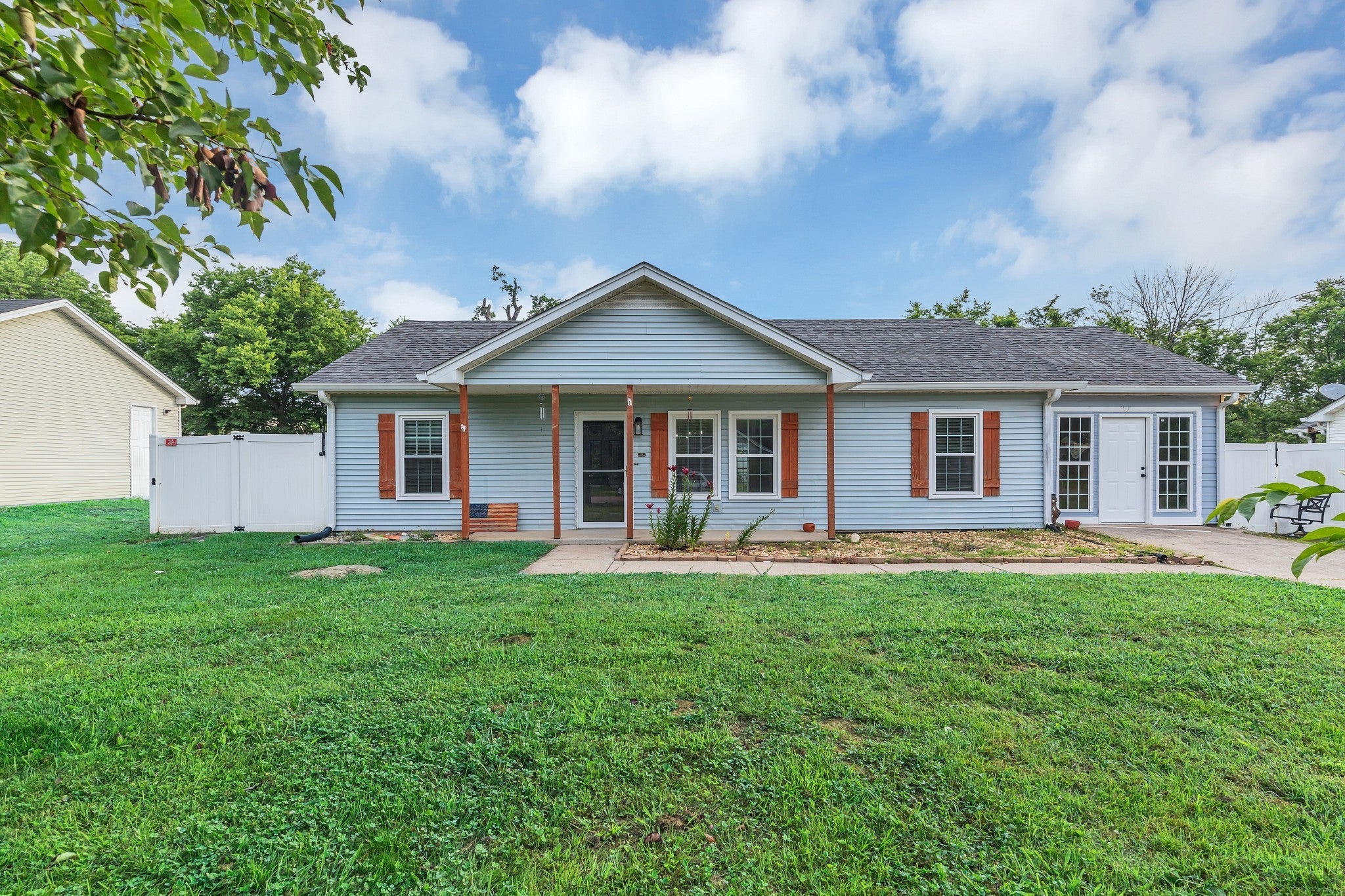 Photo of Listing #2908268