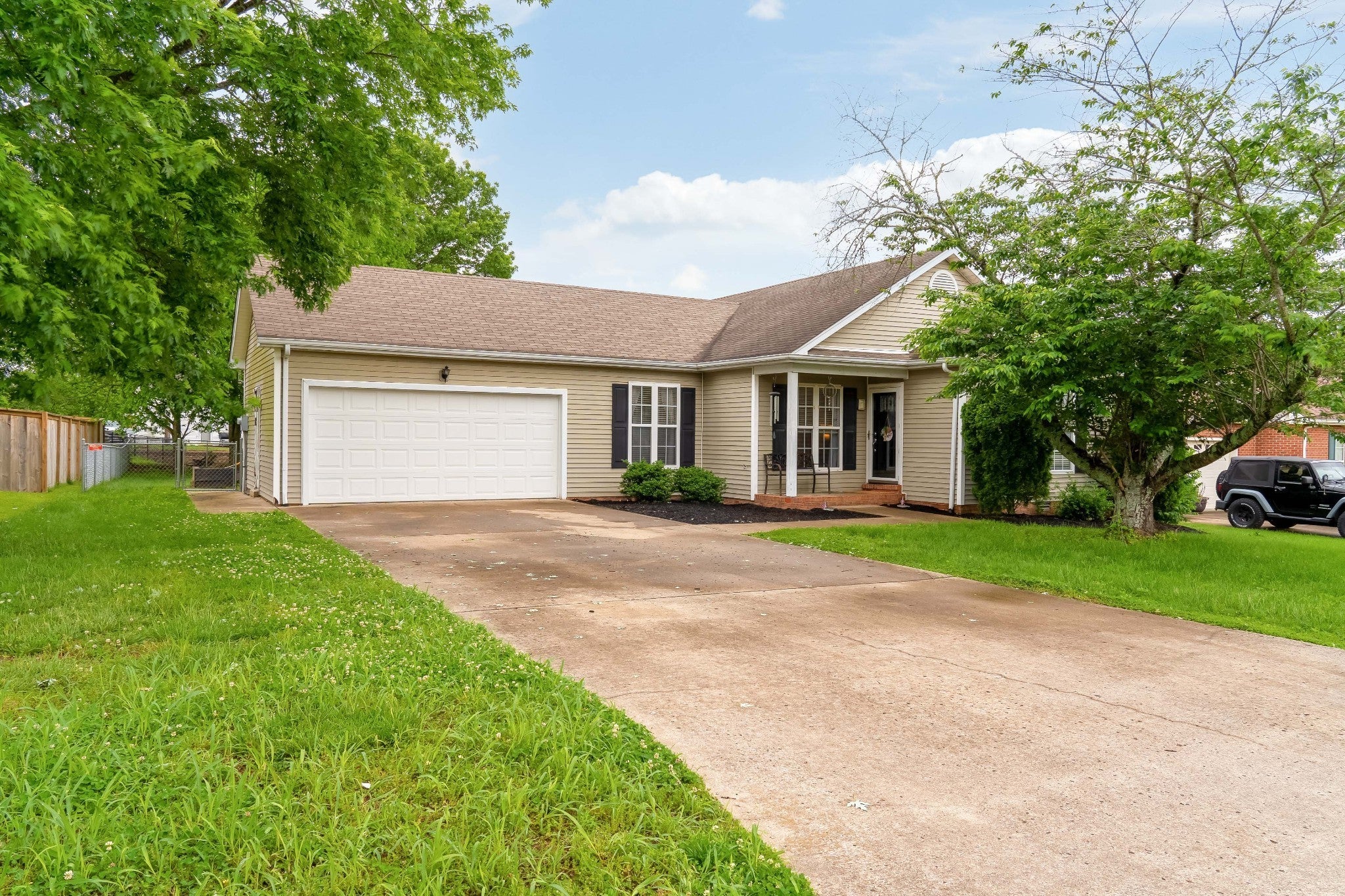 Photo of Listing #2908281