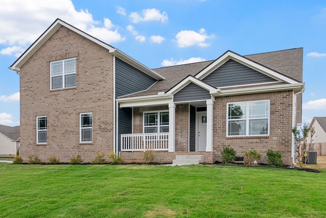 1250 Elizabeth Lane, Clarksville