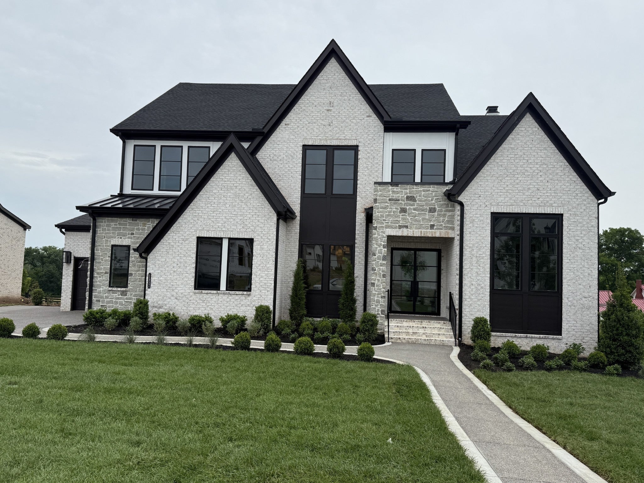 Photo of Listing #2908573