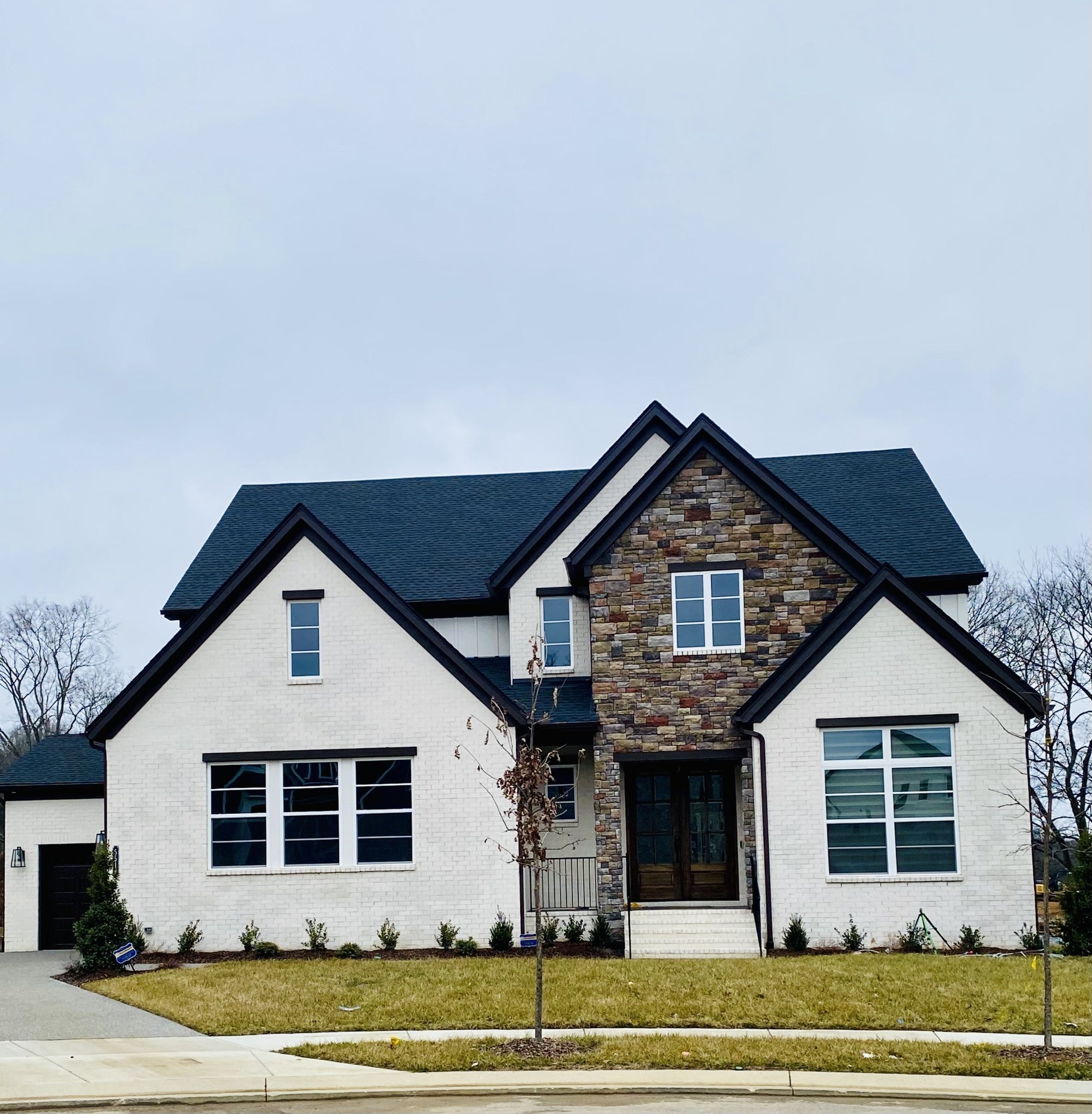 Photo of Listing #2908657