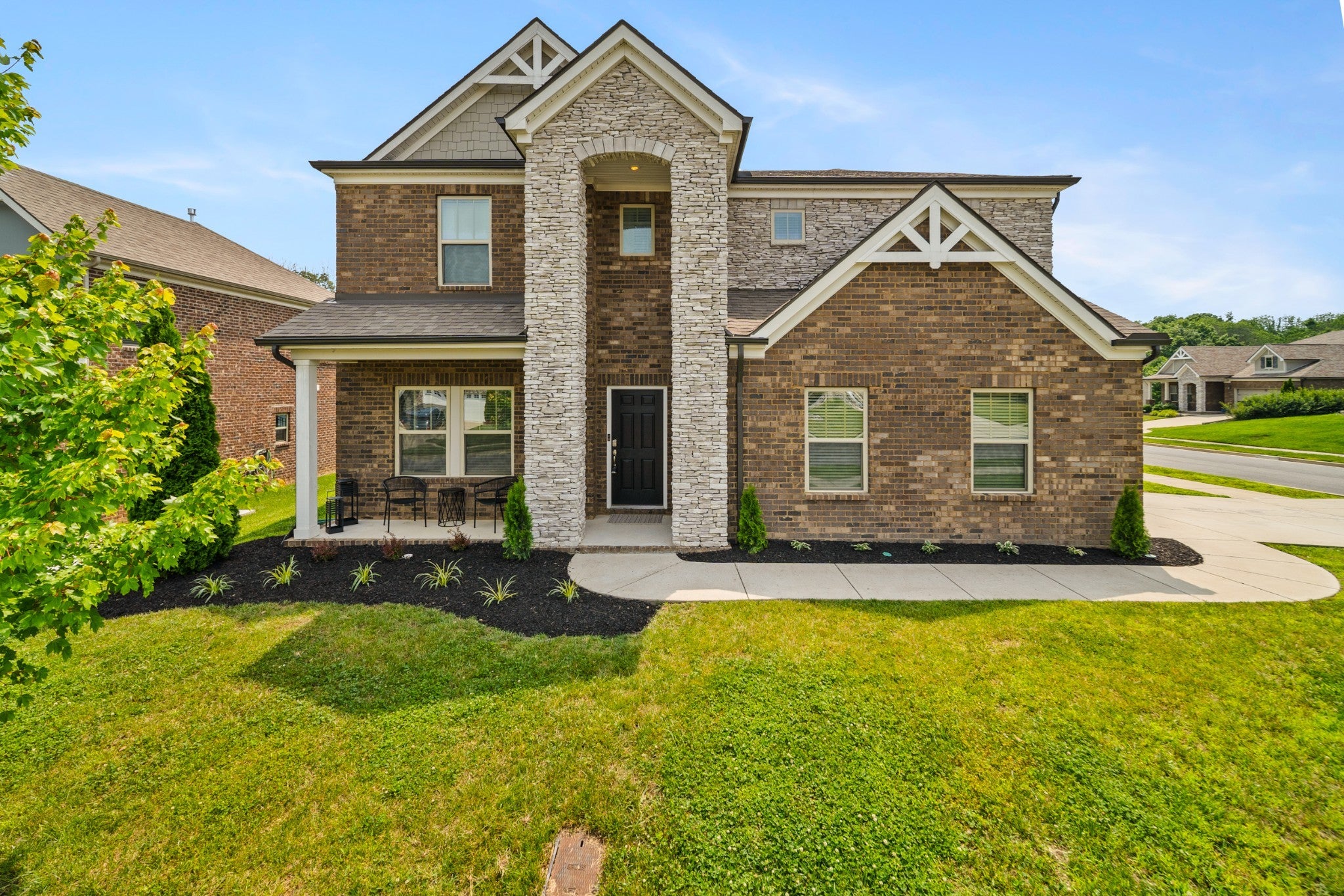 Photo of Listing #2912192