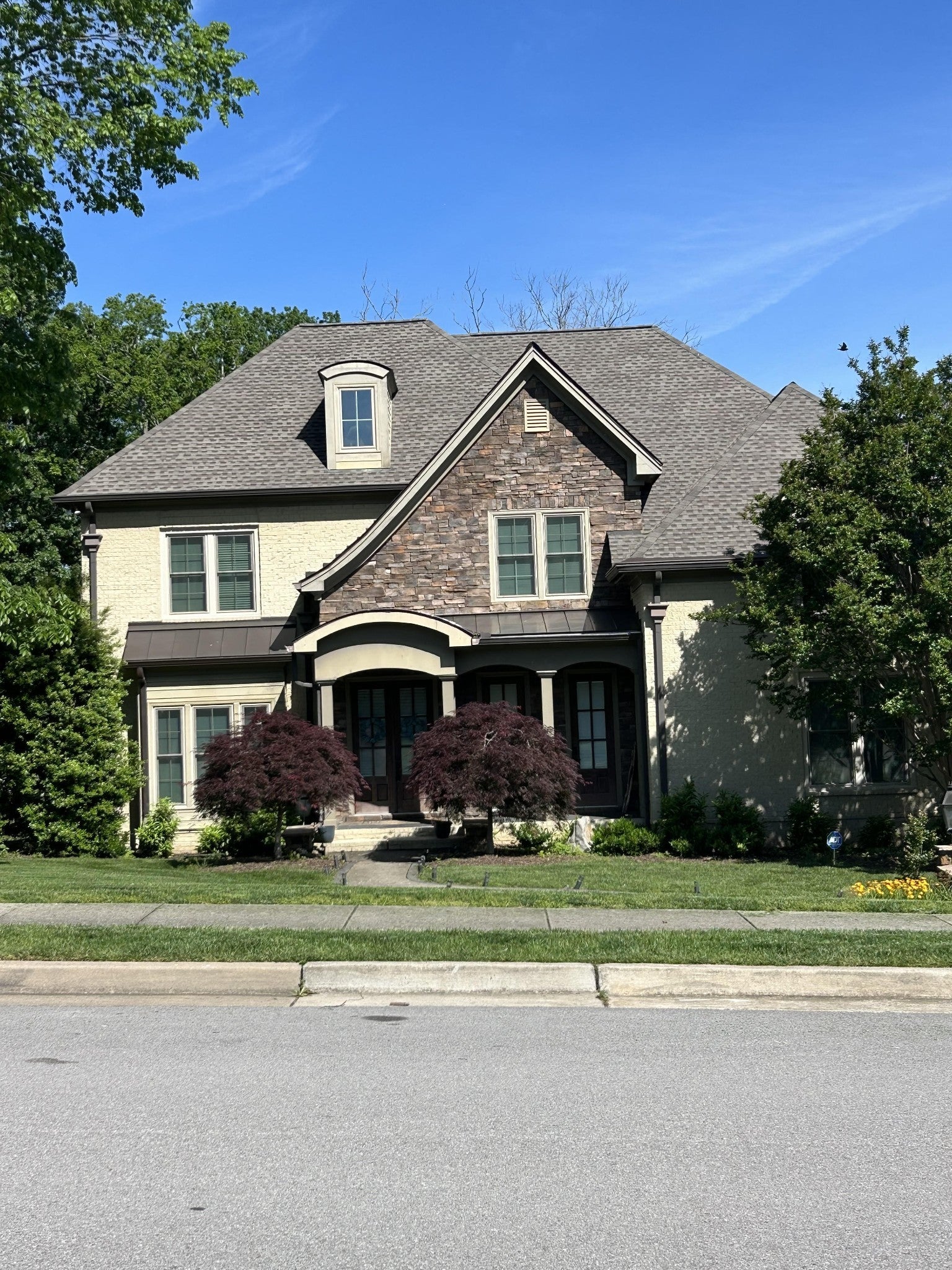 Photo of Listing #2912211