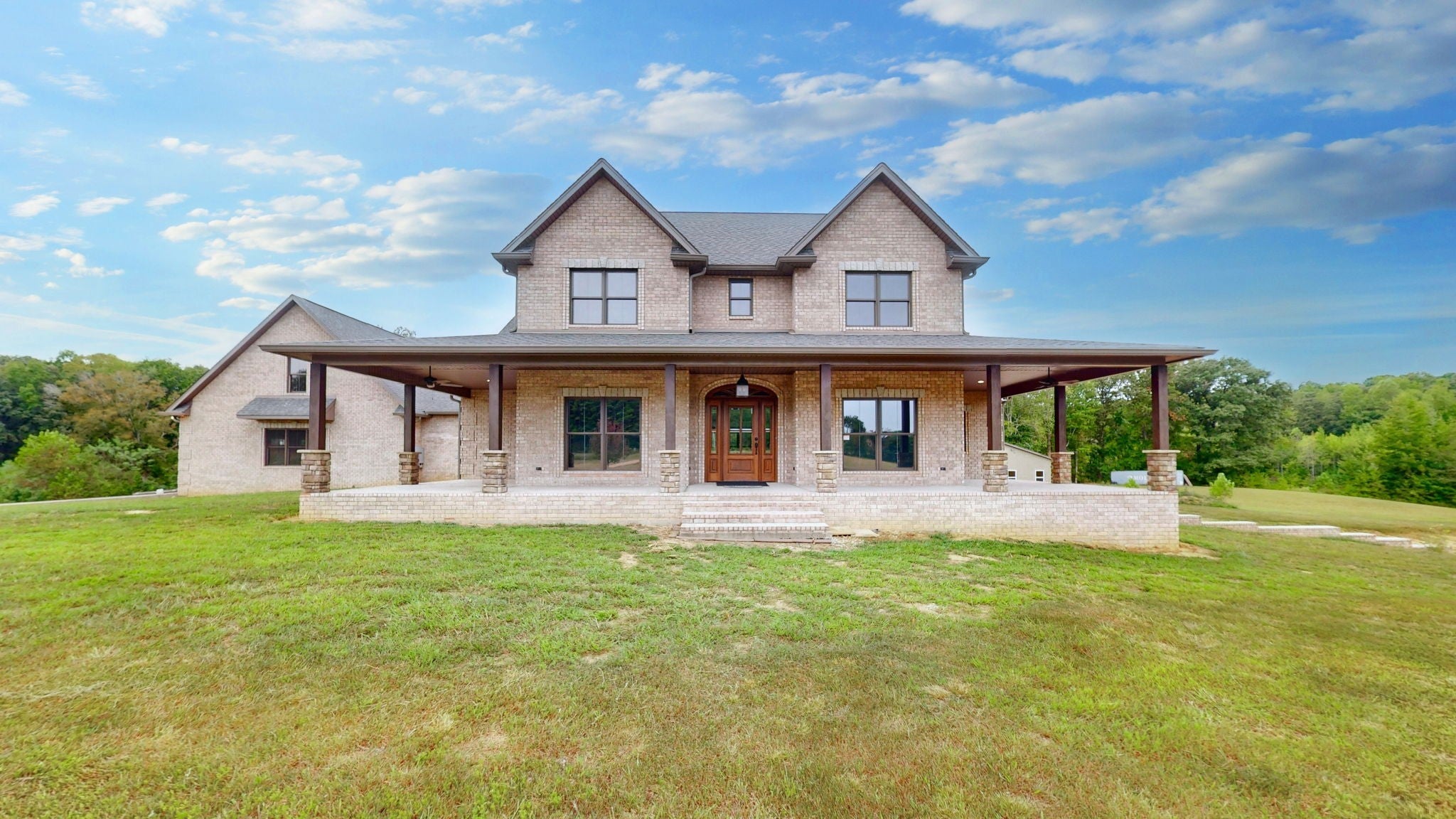 Photo of Listing #2912269