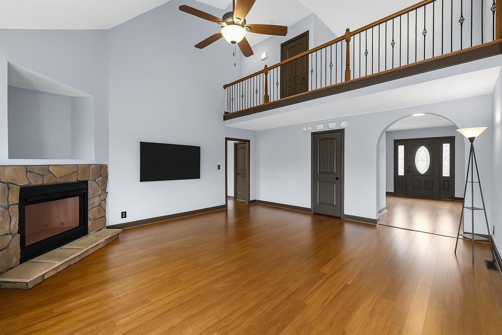 1590 Cobra Ln, Clarksville