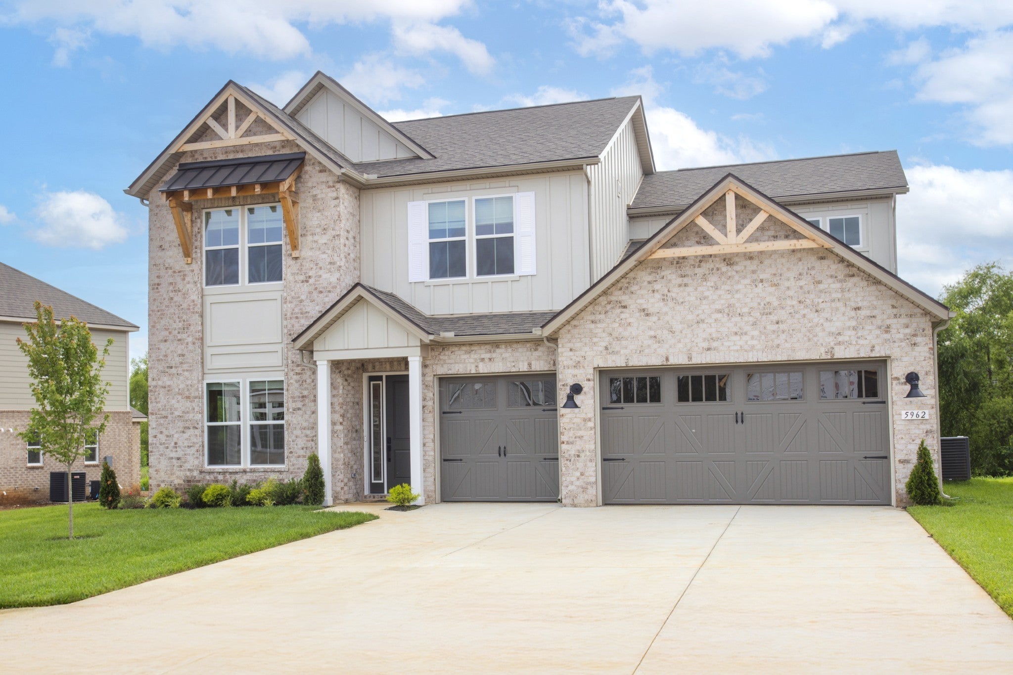 Photo of Listing #2913978