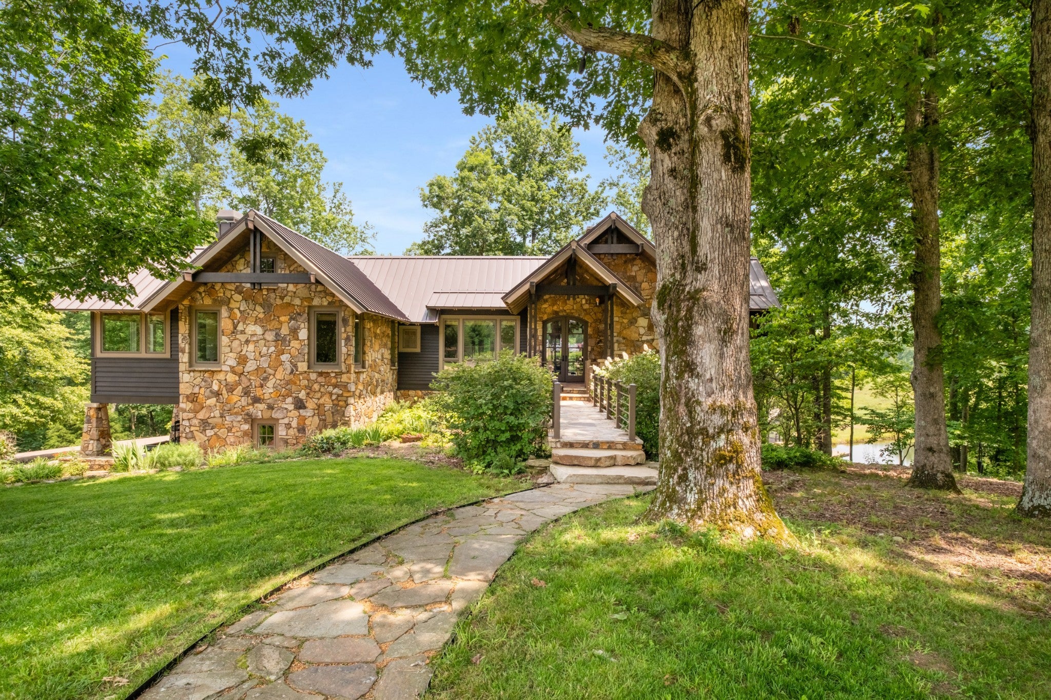 Photo of Listing #2914034