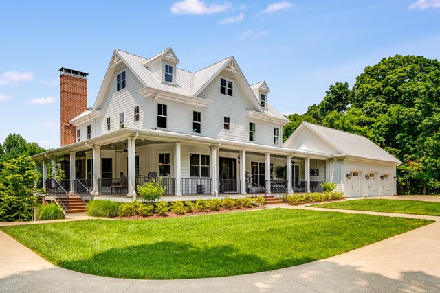 8454 Lewis Road, Nashville