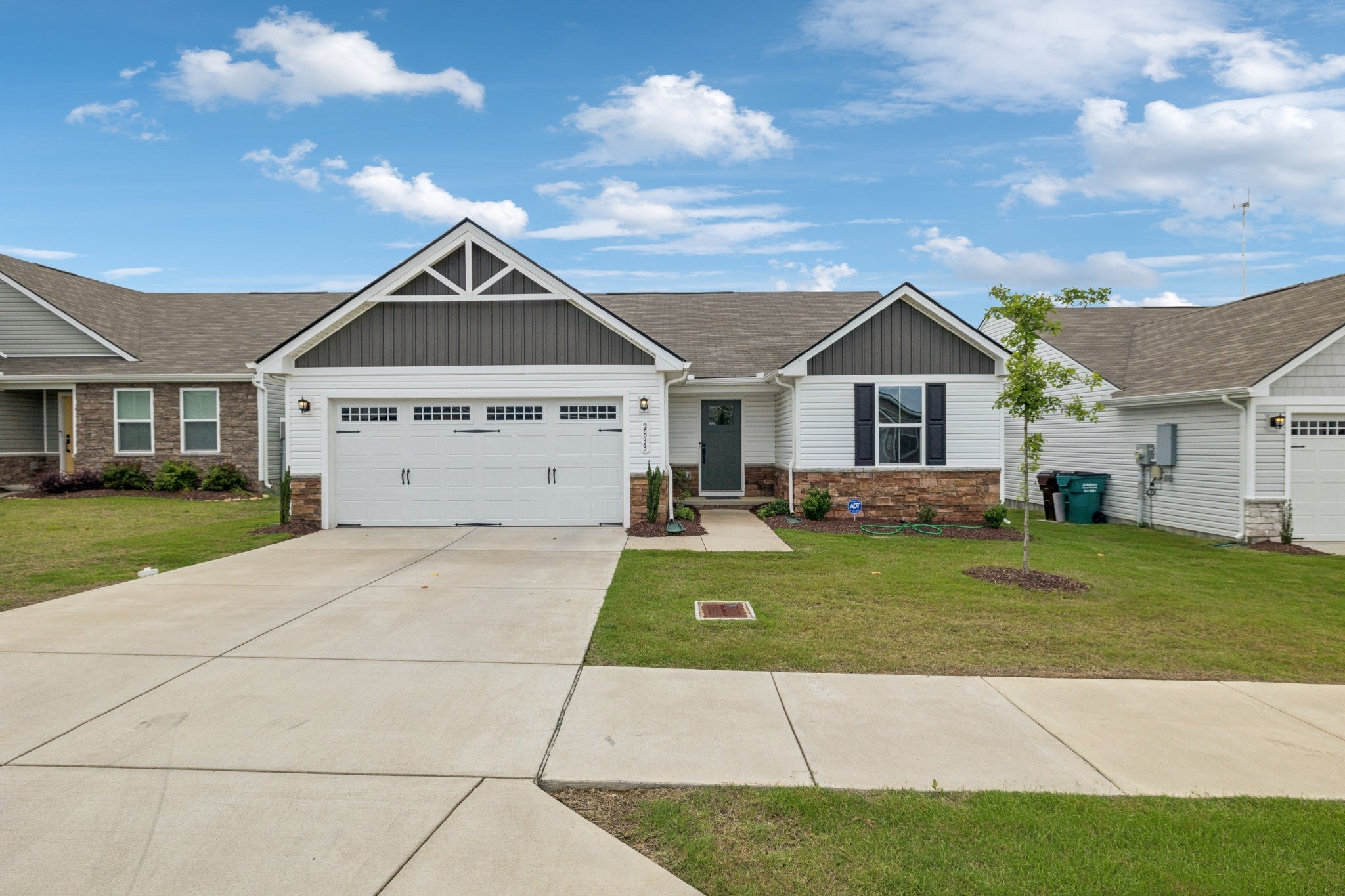 Photo of Listing #2914443