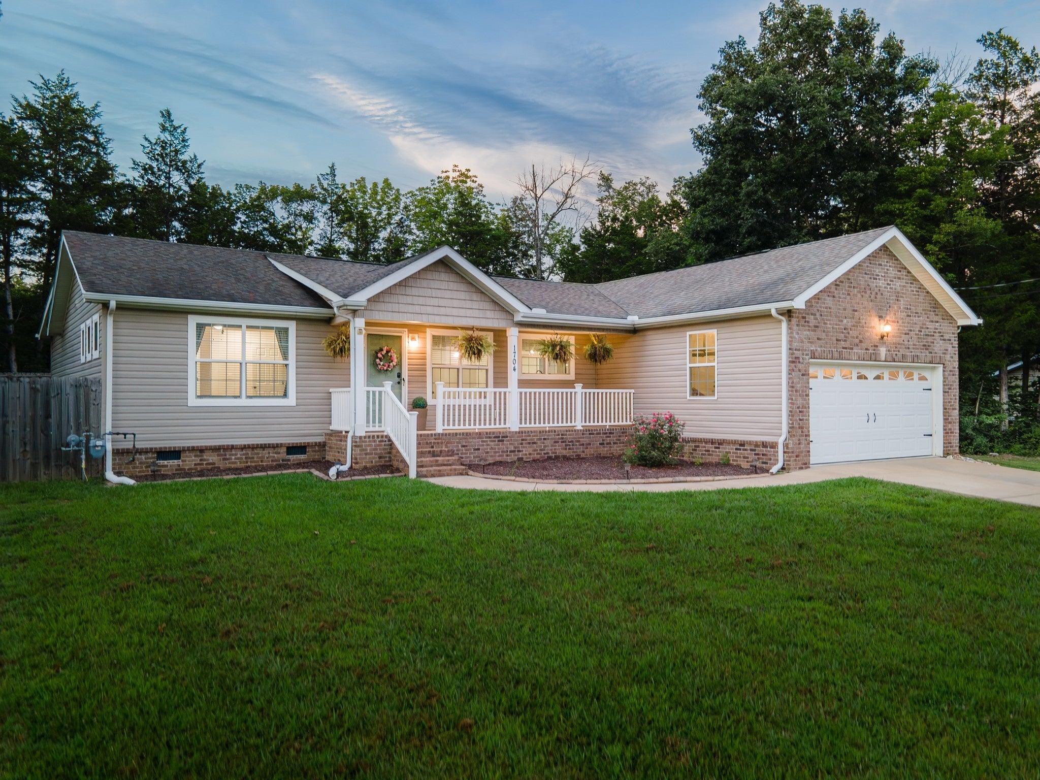 Photo of Listing #2914461