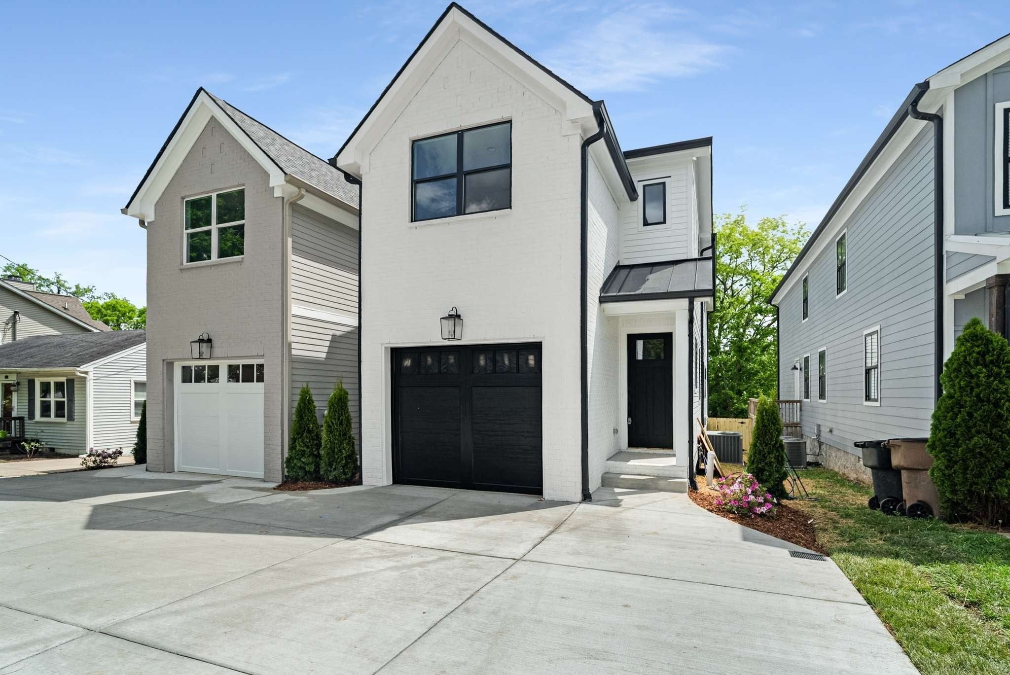 Photo of Listing #2914469