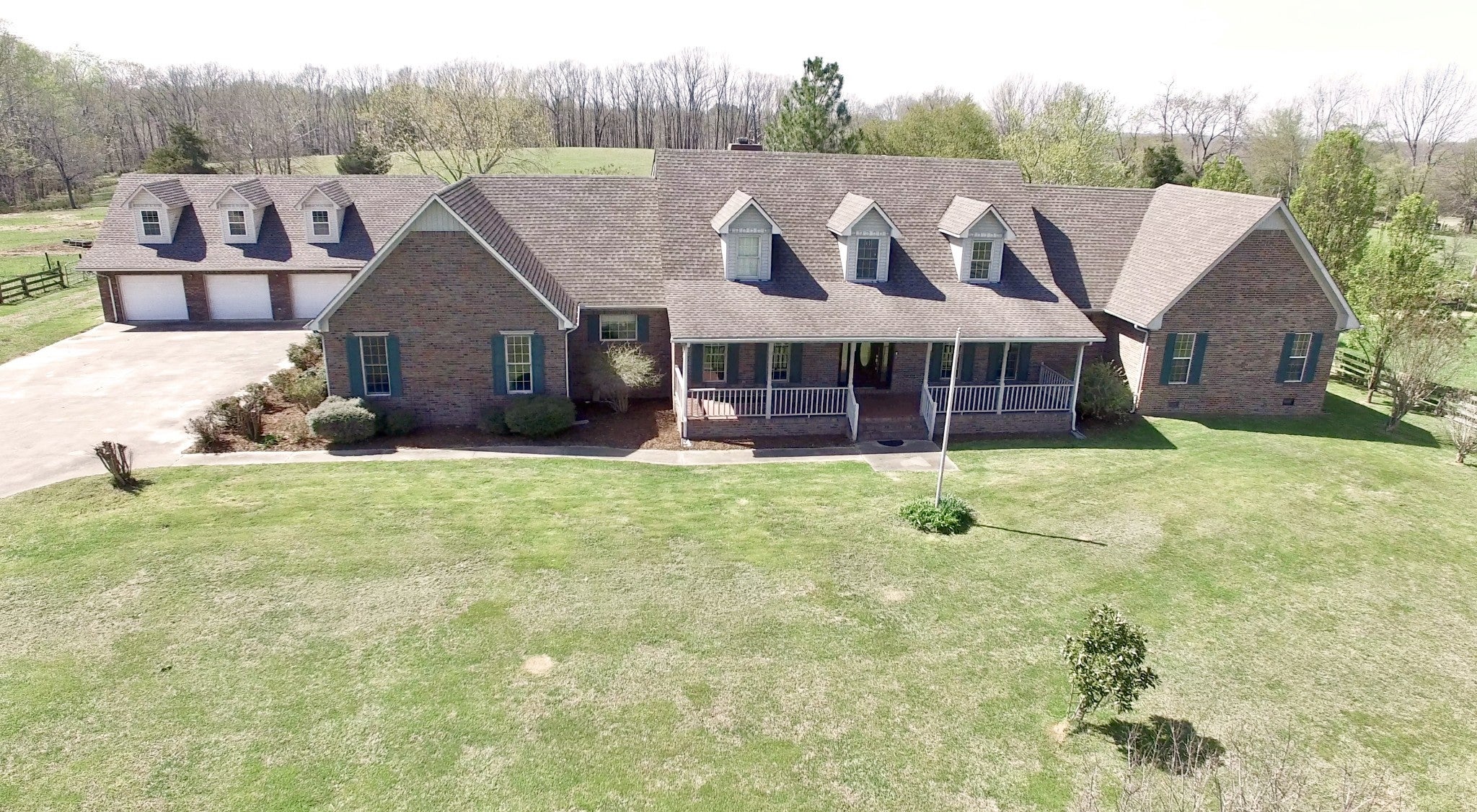 Photo of Listing #2914555