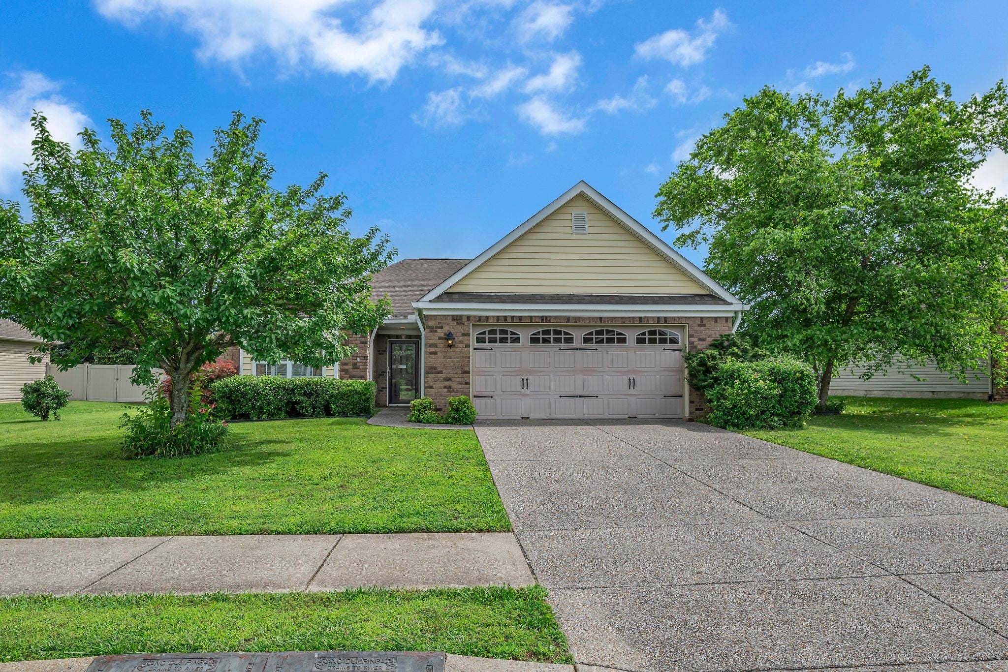 Photo of Listing #2914697