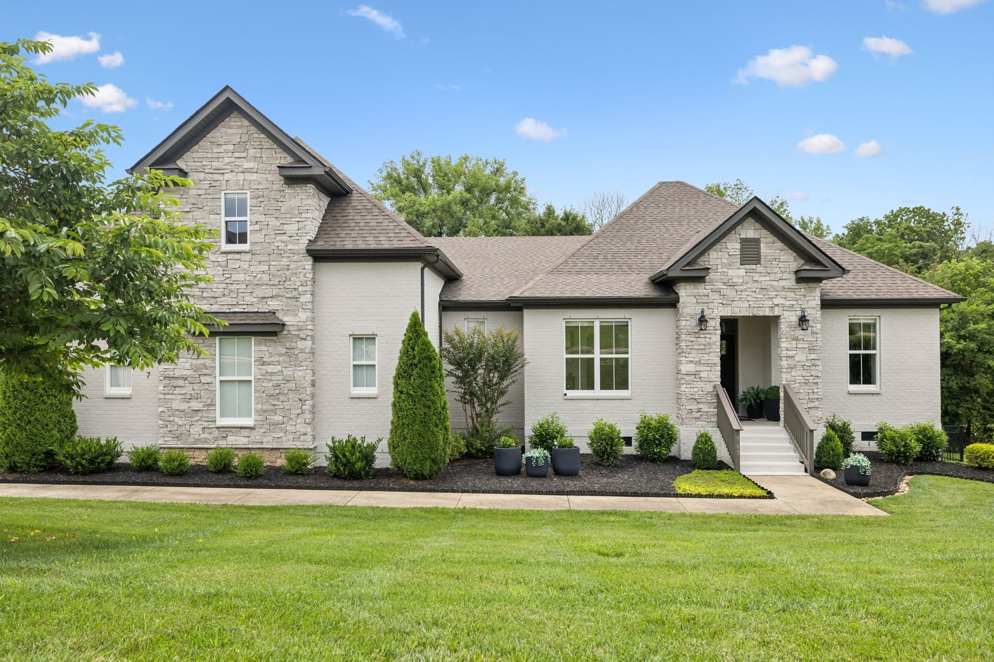 Photo of Listing #2914848