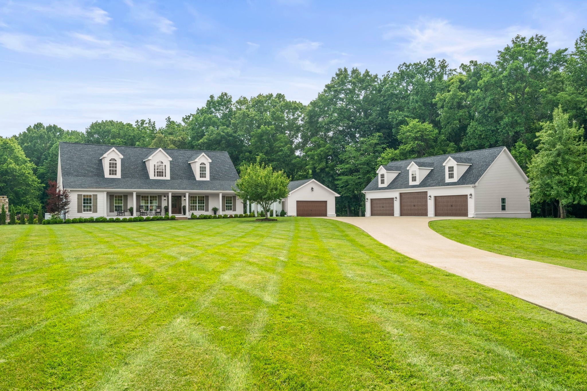 Photo of Listing #2915002