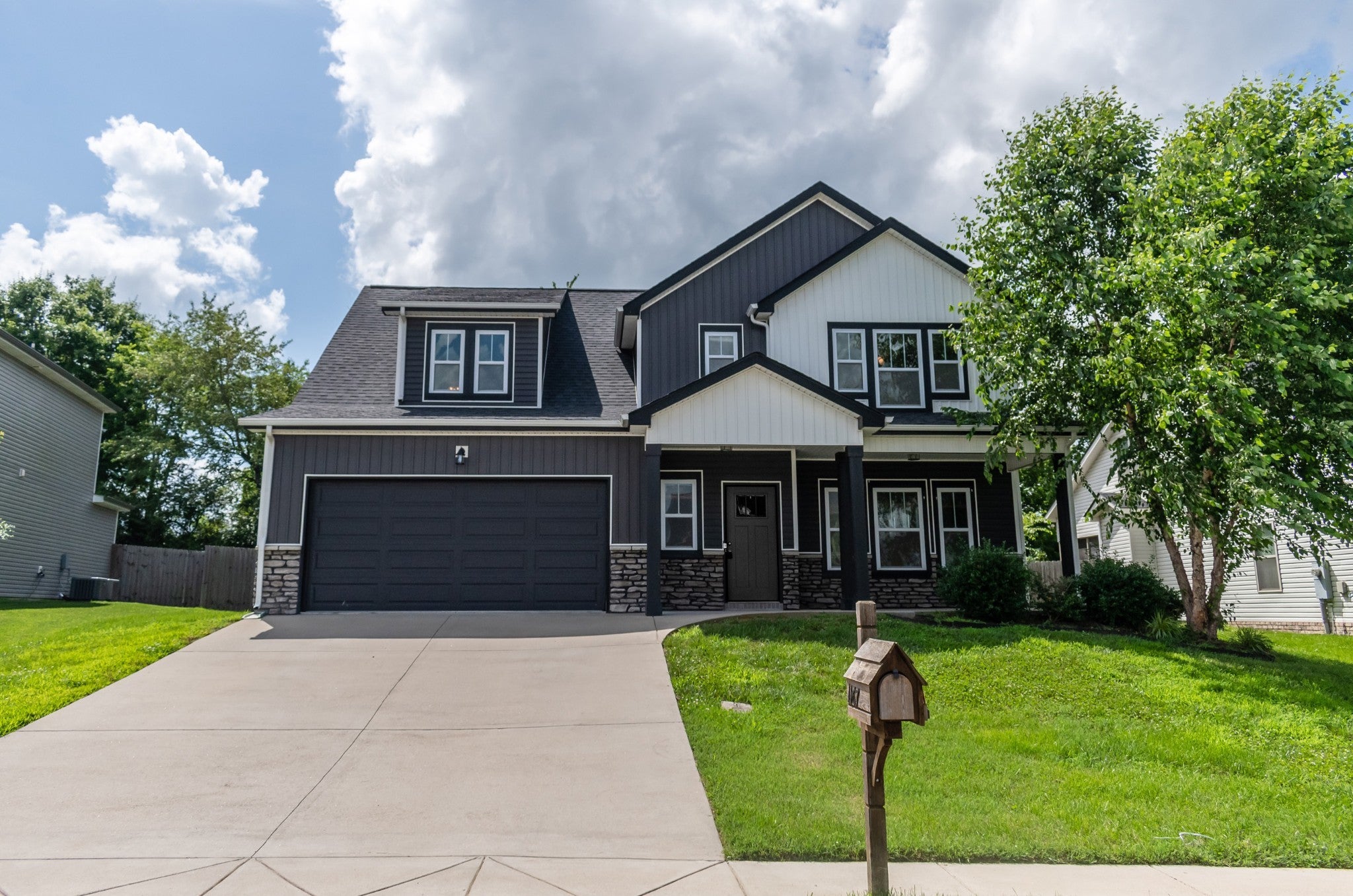 Photo of Listing #2915031
