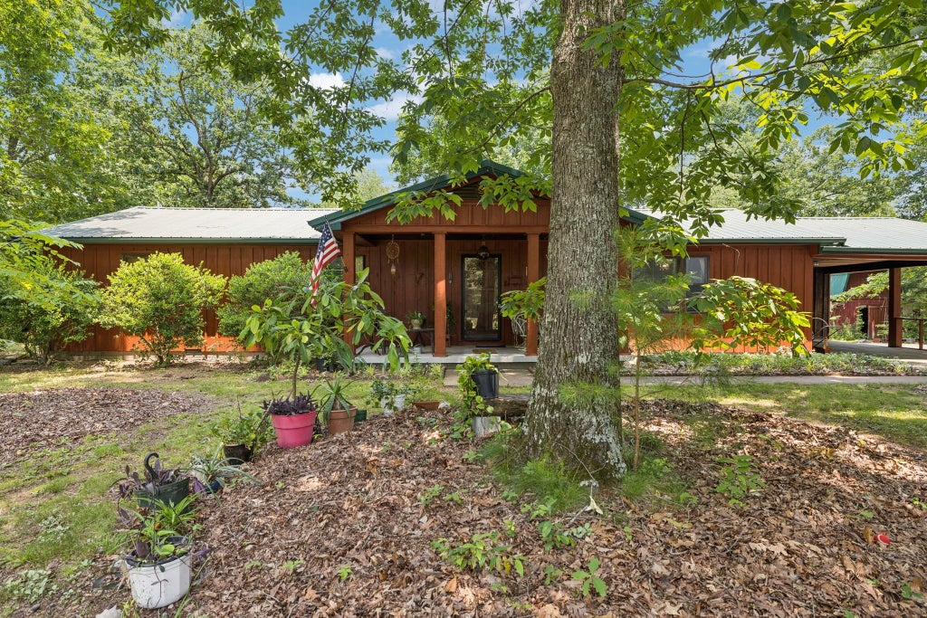 4835 Summertown Hwy, Summertown