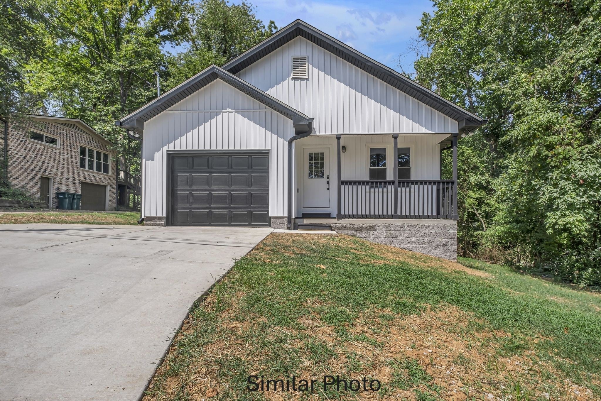 Photo of Listing #2915334