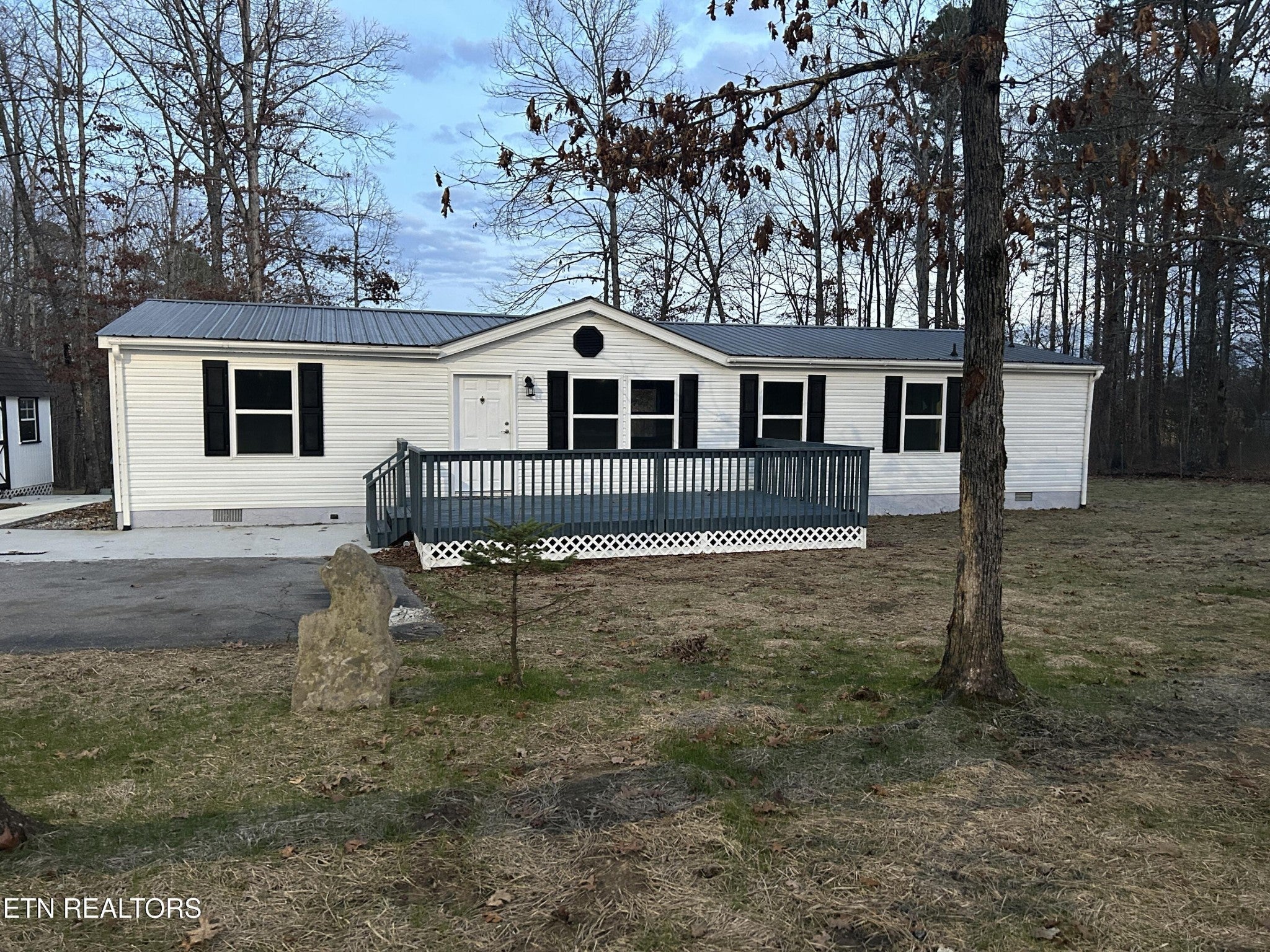 Photo of Listing #2915349