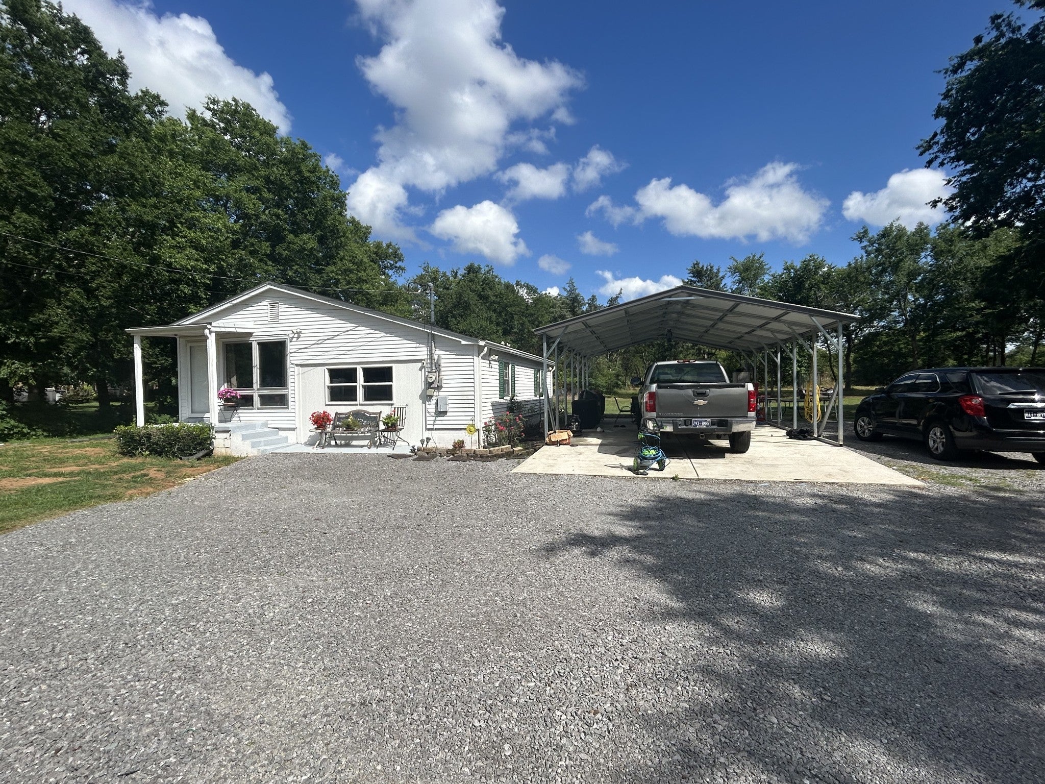 Photo of Listing #2915371