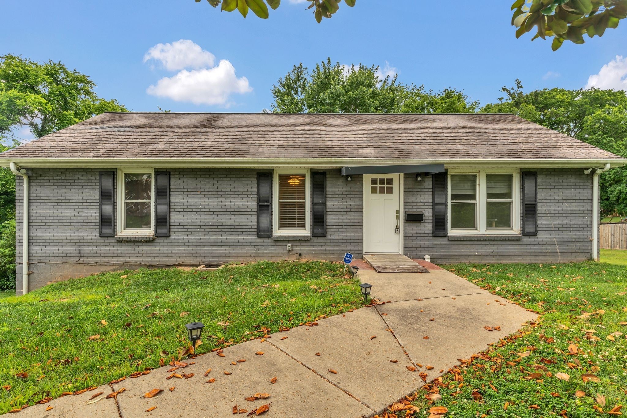 Photo of Listing #2915609