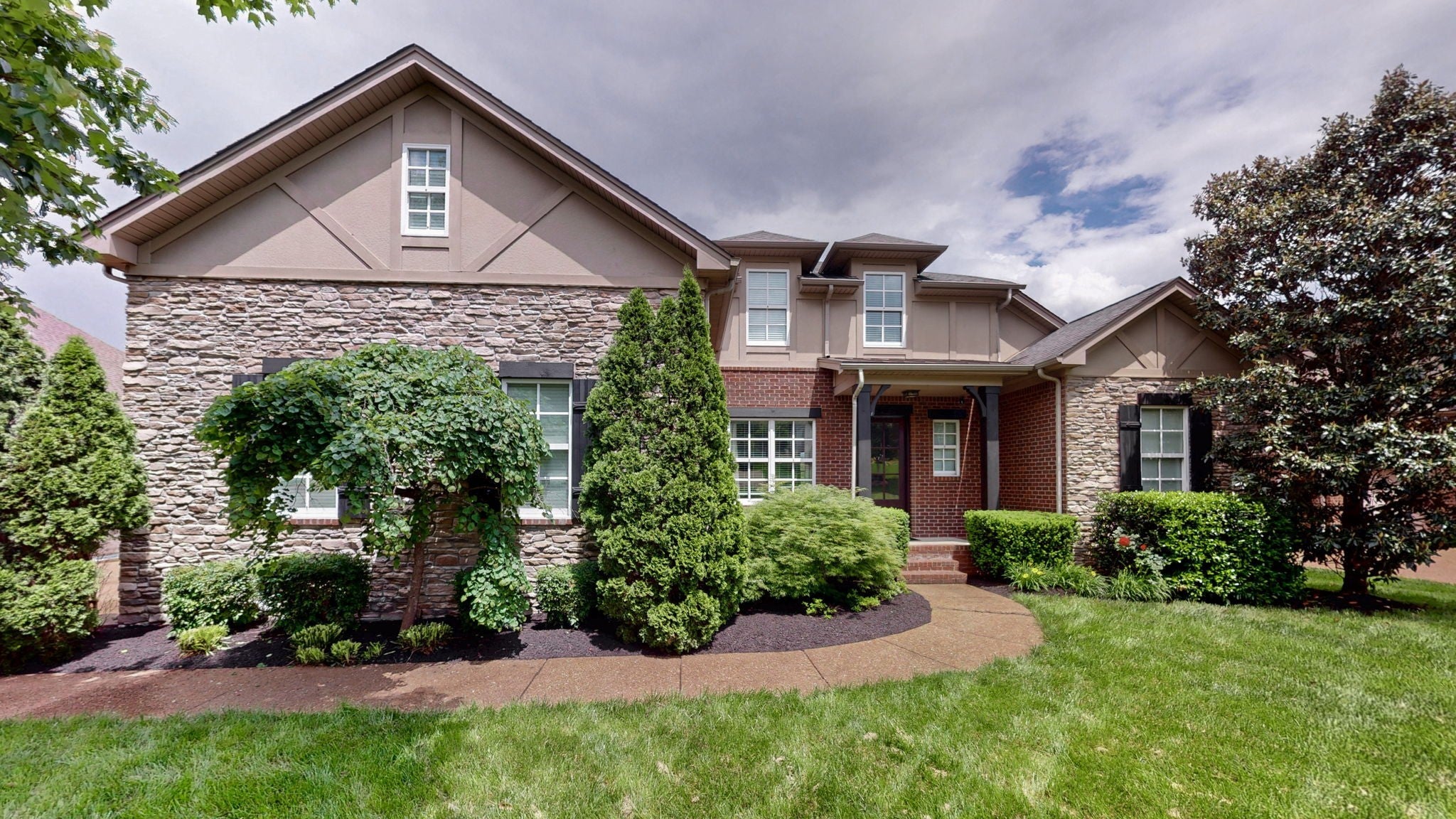 Photo of Listing #2915651