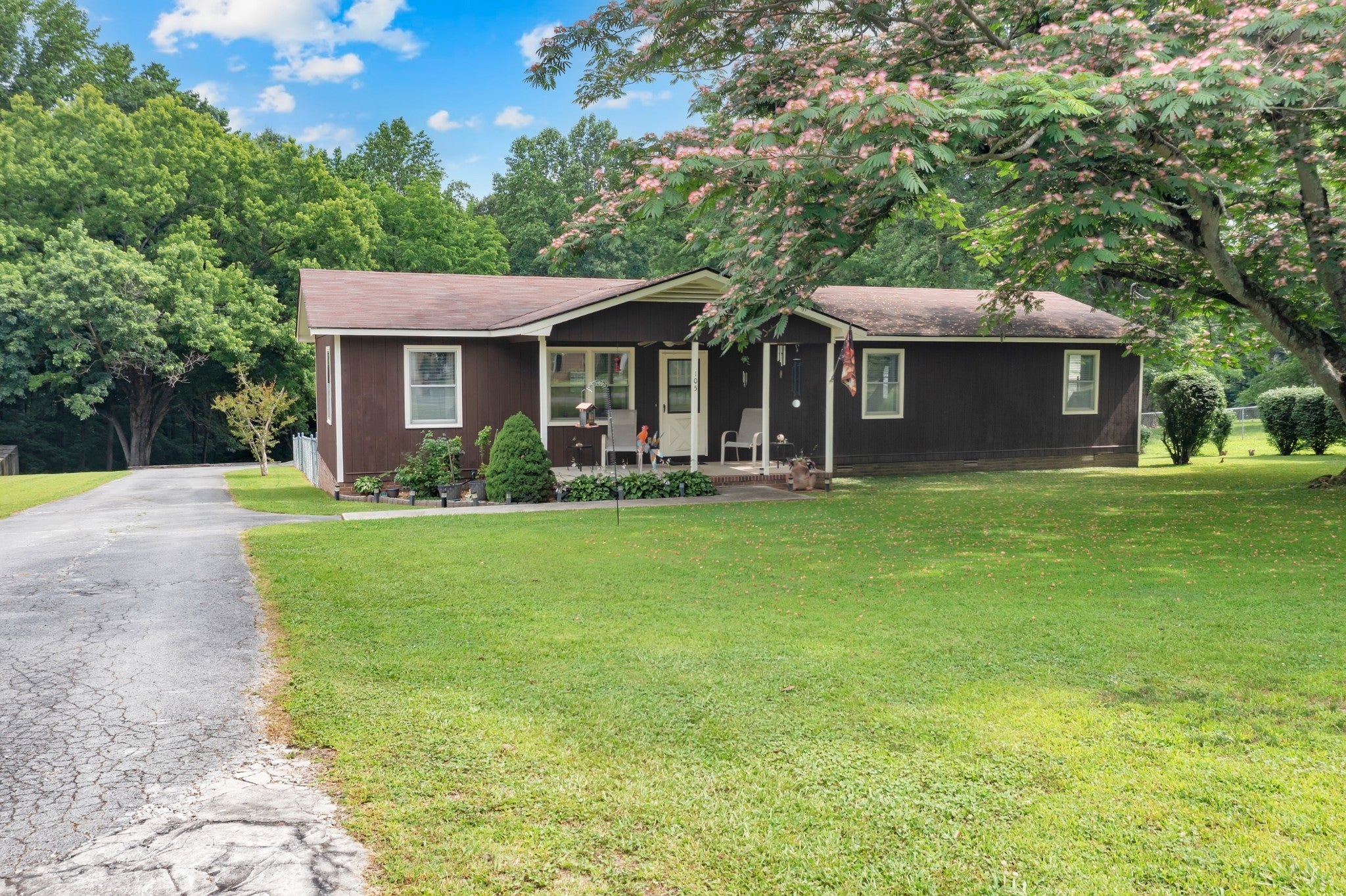 Photo of Listing #2918274