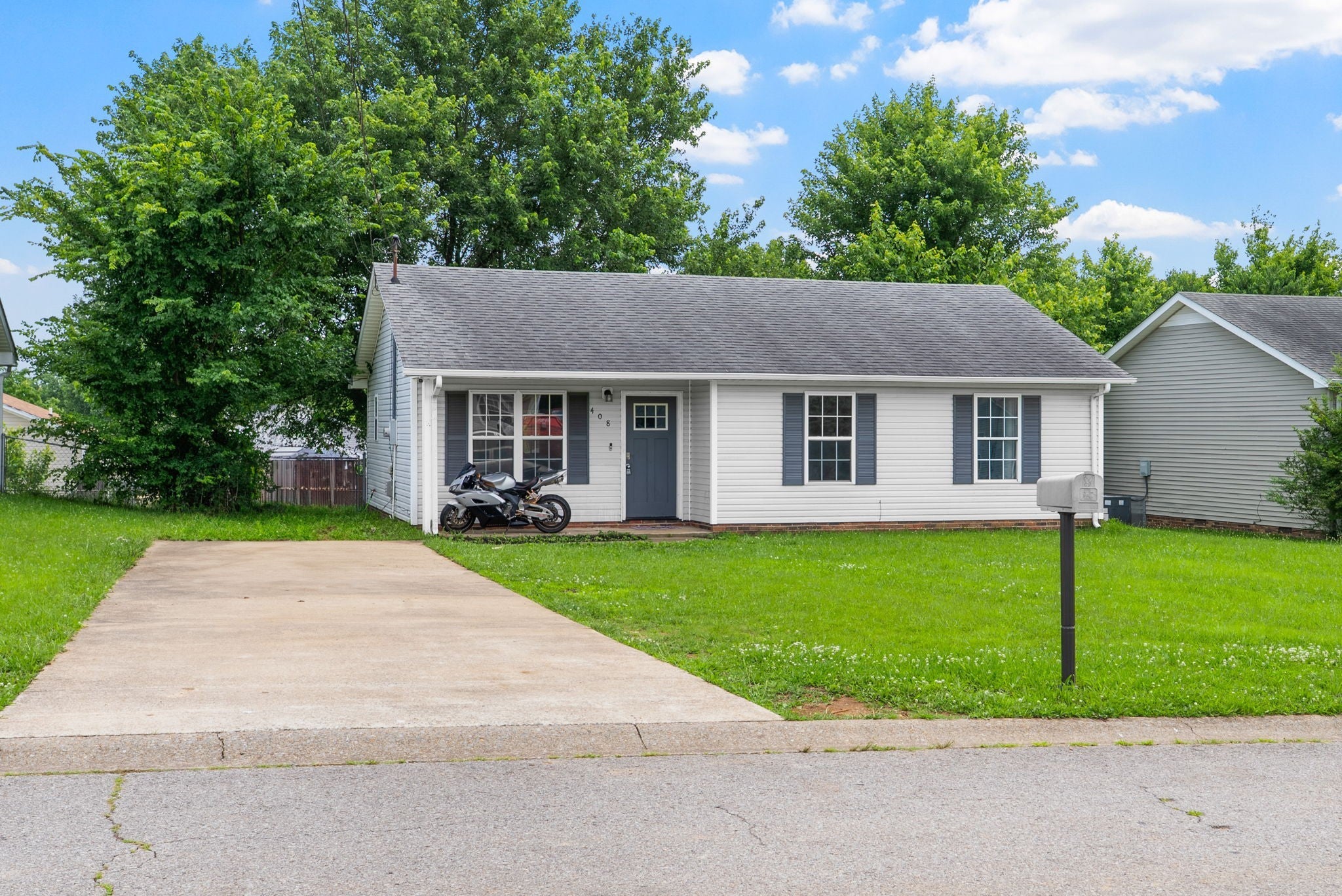 Photo of Listing #2920490