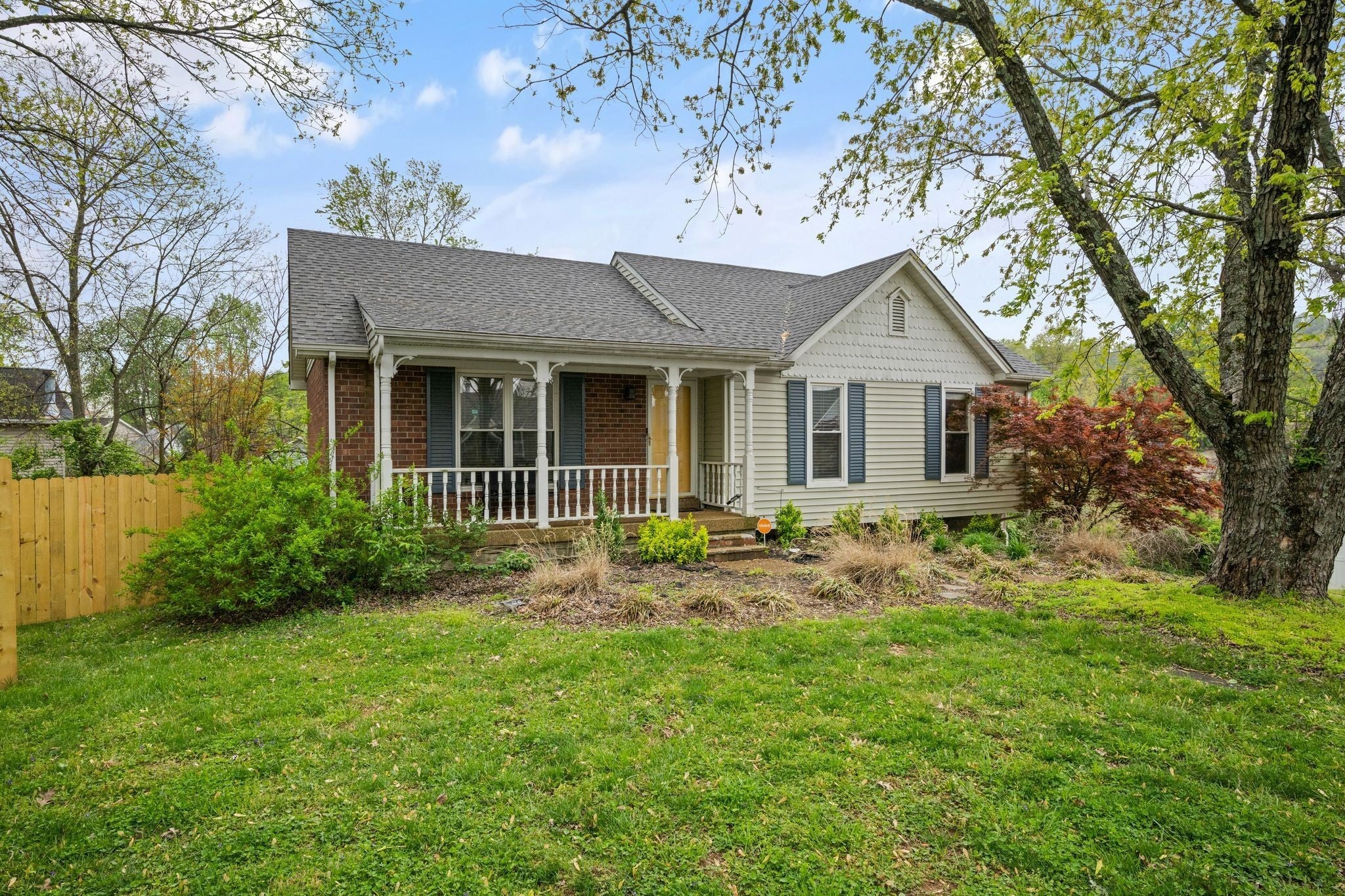 Photo of Listing #2920589