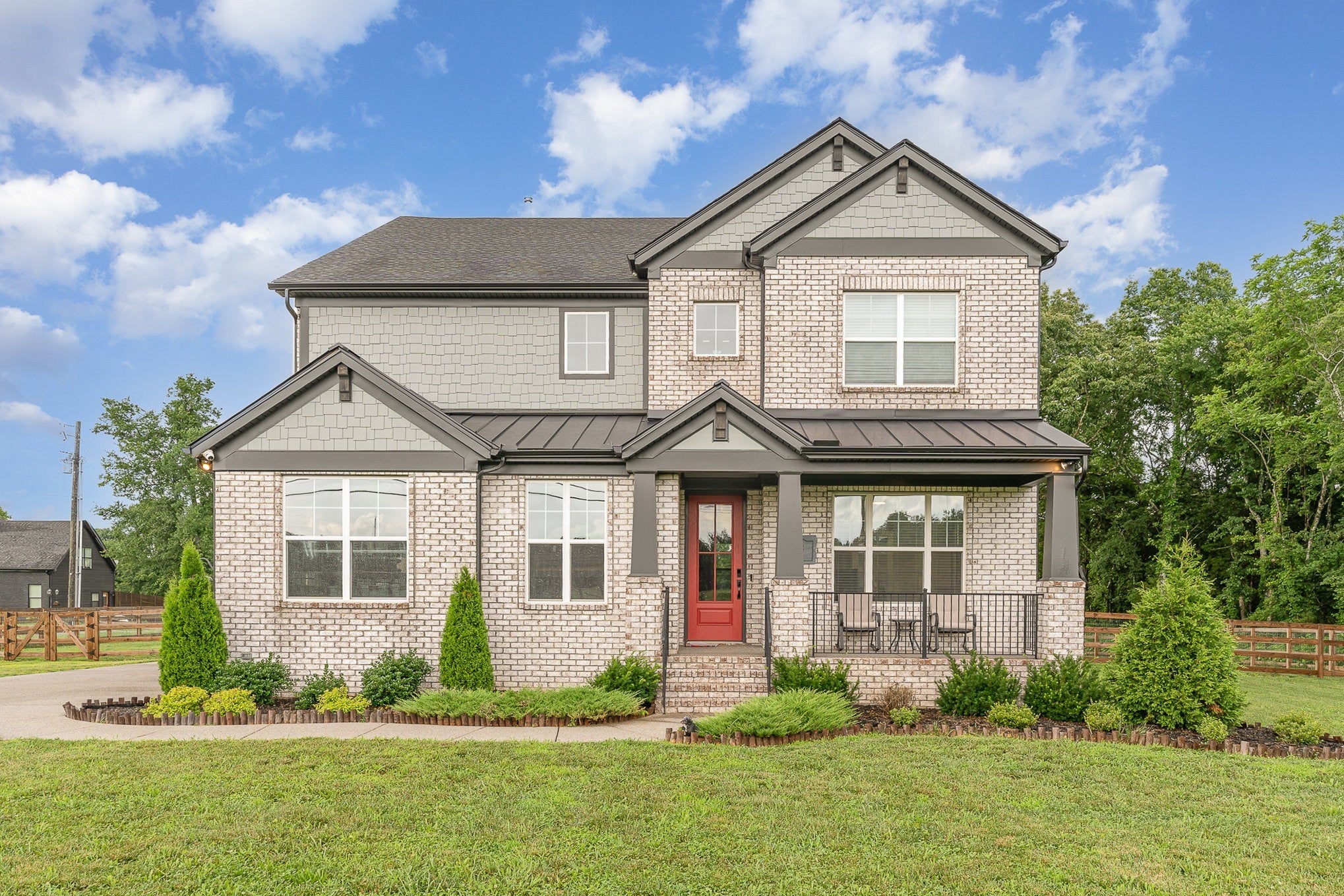 Photo of Listing #2920616