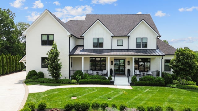7025 Lanceleaf Drive, College Grove