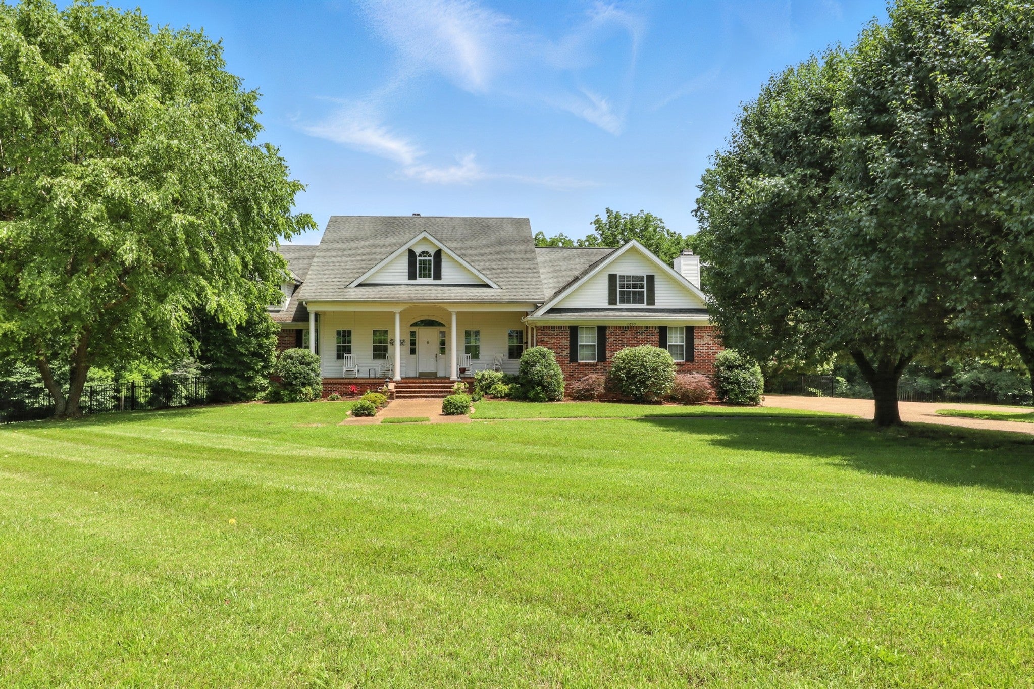 Photo of Listing #2920816