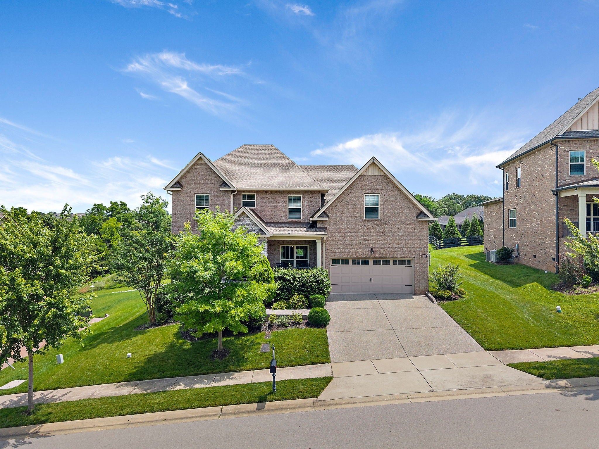 Photo of Listing #2920891