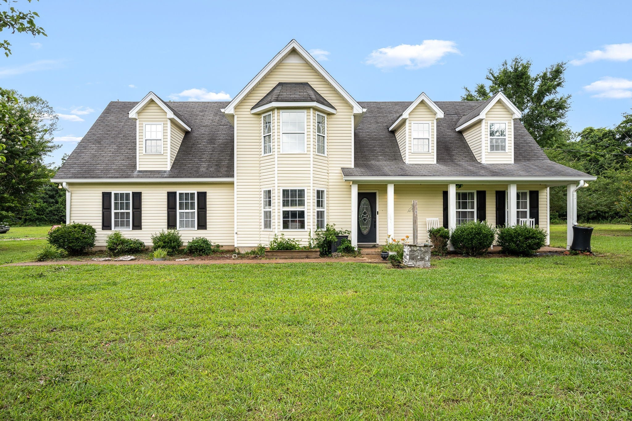 Photo of Listing #2921035