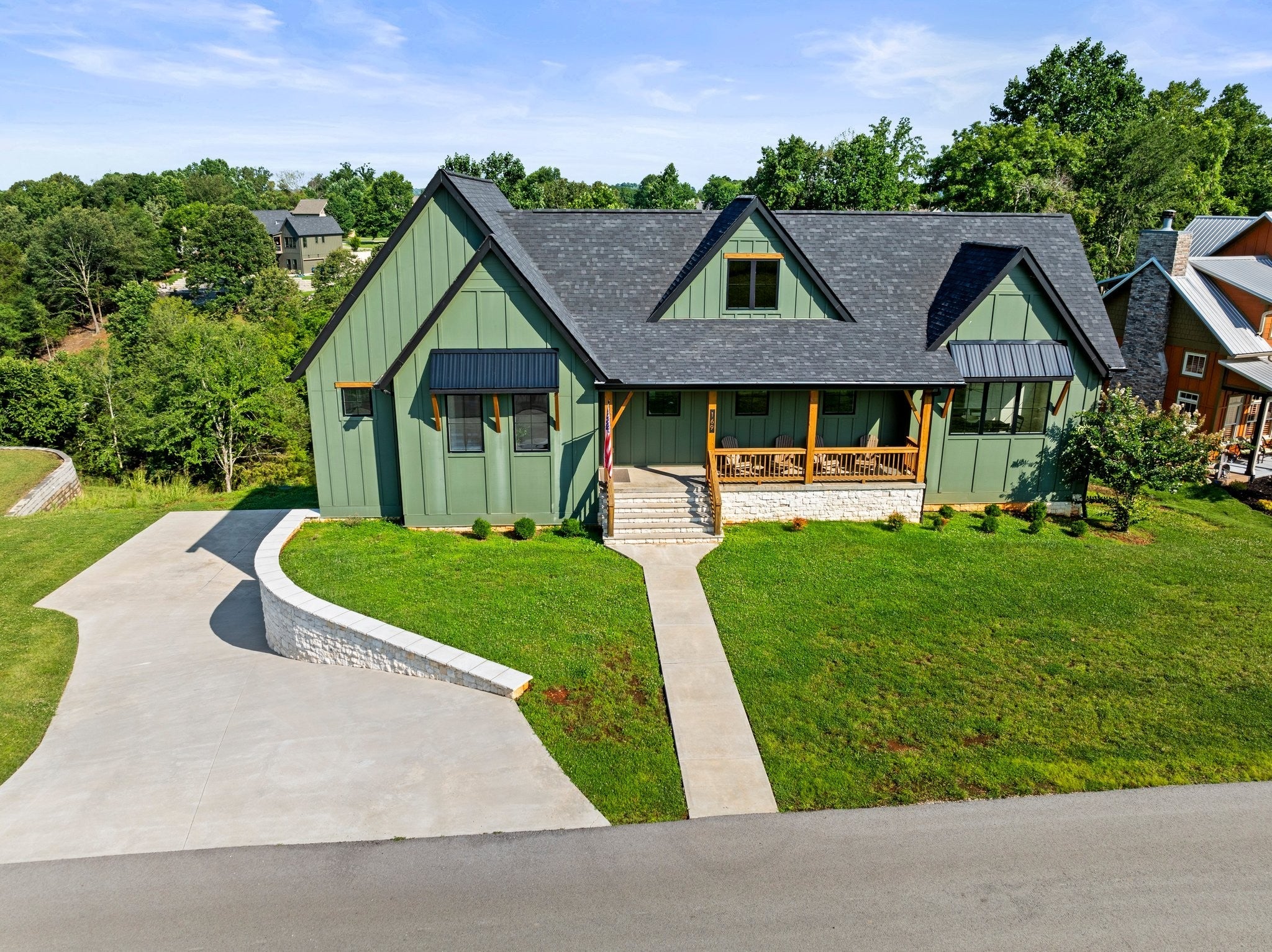 Photo of Listing #2921174