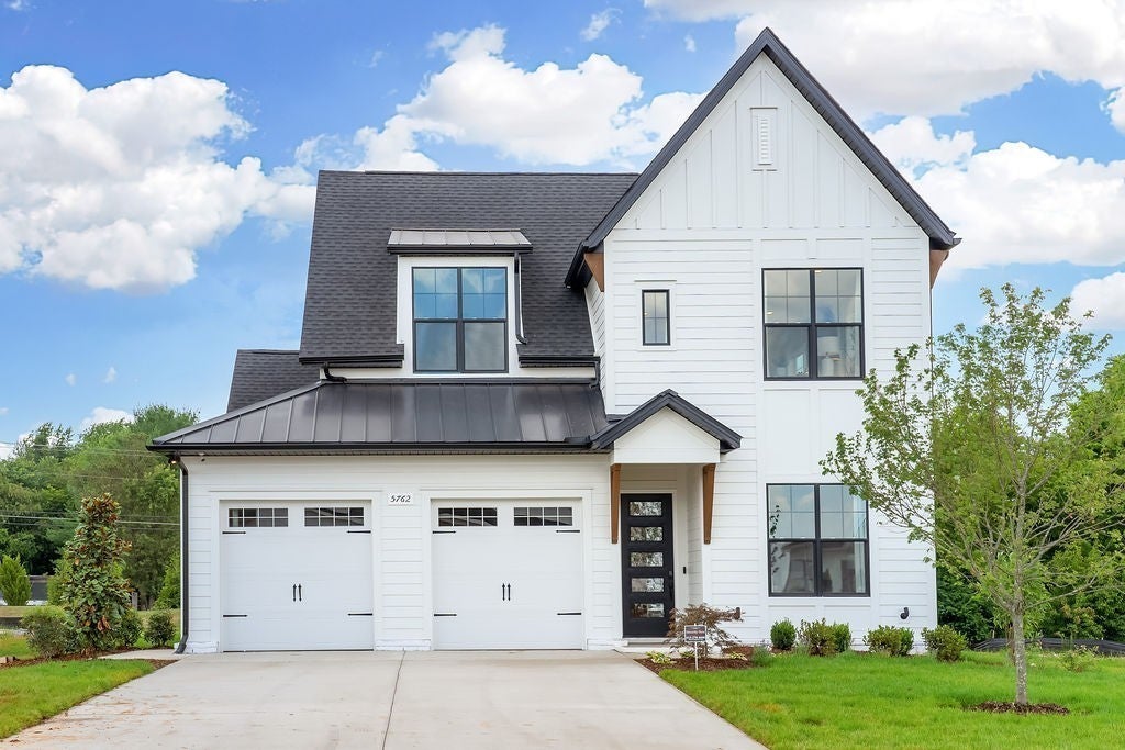 Photo of Listing #2921191