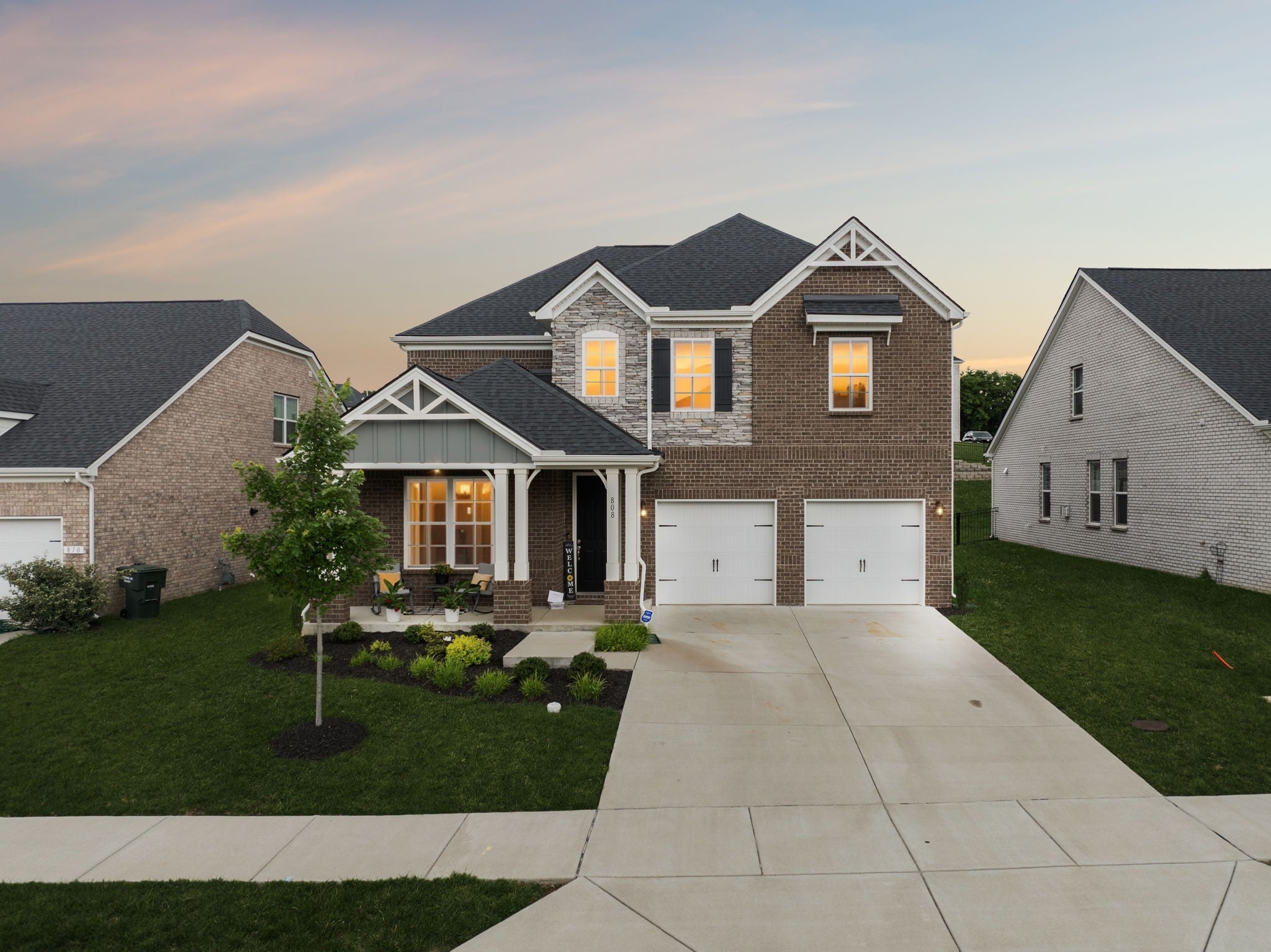 Photo of Listing #2921527
