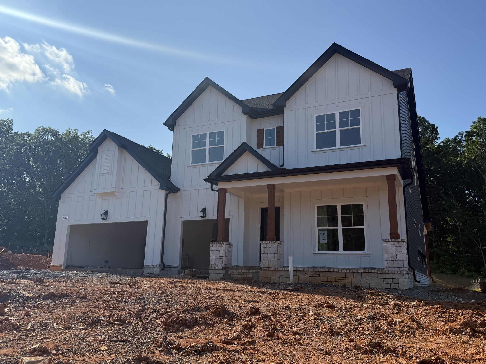 Photo of Listing #2921555