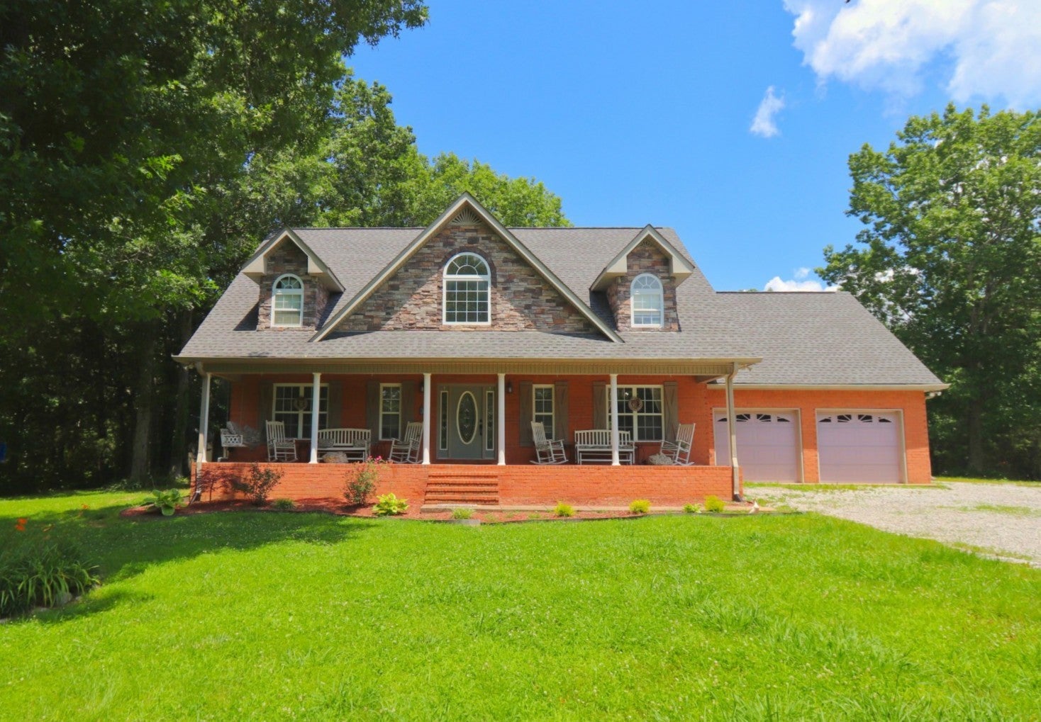 Photo of Listing #2921602