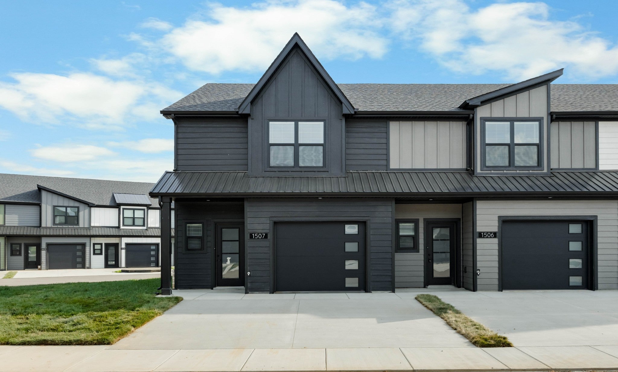 Photo of Listing #2921823